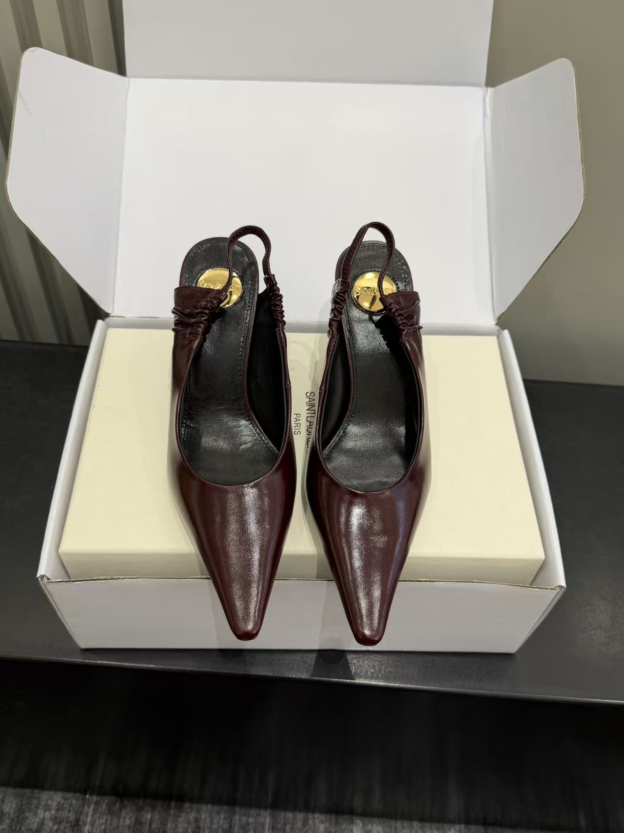 생로랑 YSL 스퀘어 토 오픈 백 샌들 상세 이미지 2