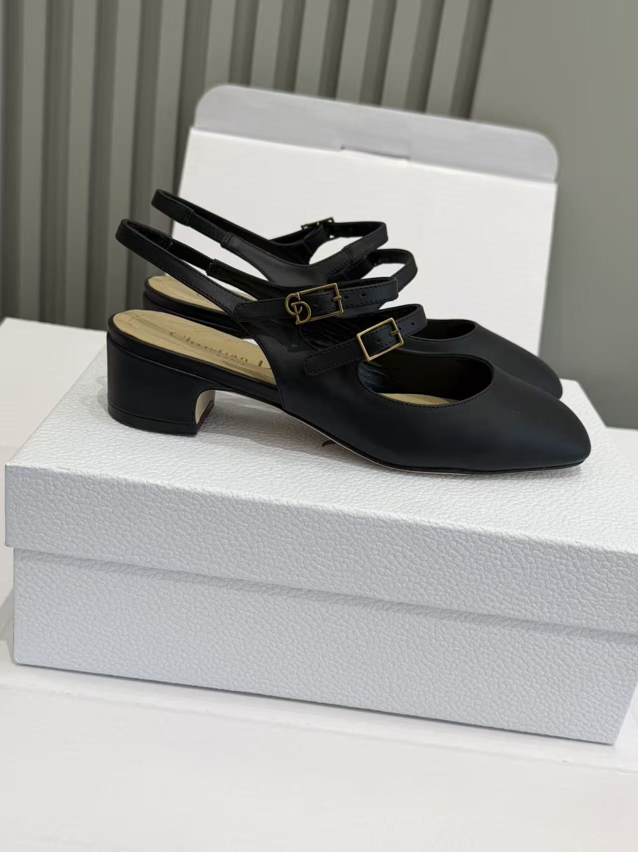 디올 신발 95742 Dior Shoes