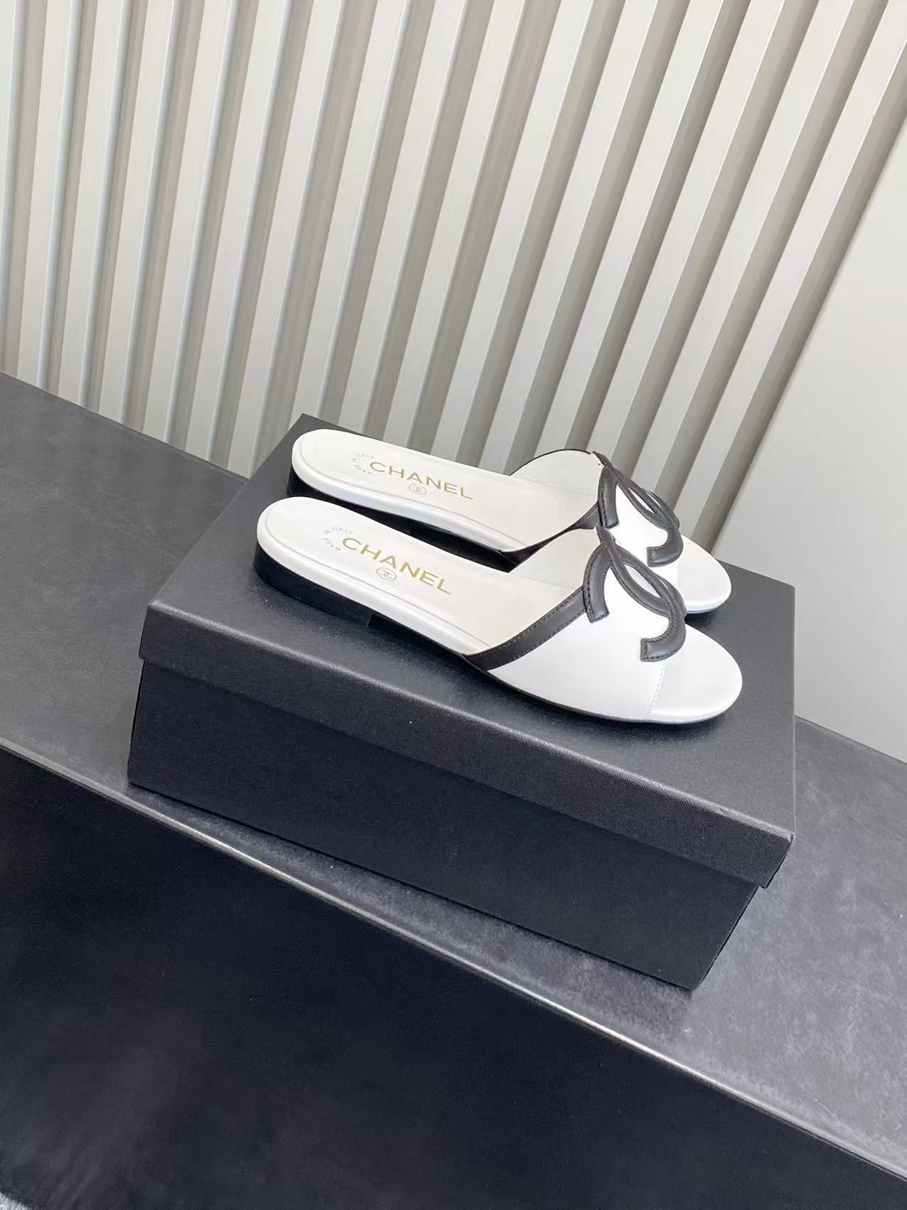 샤넬 신발 95736 Chanel Shoes