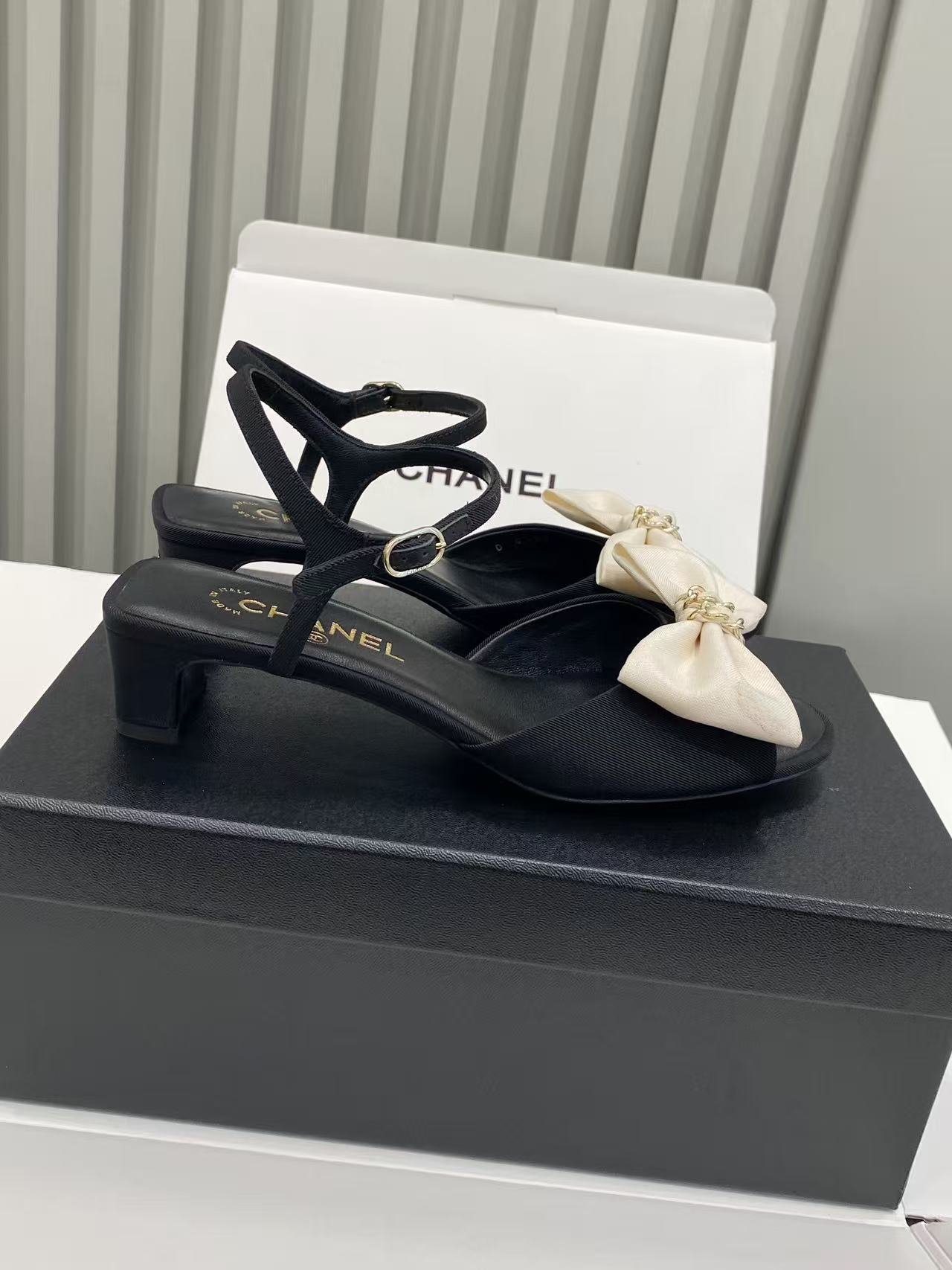샤넬 신발 95911 Chanel Shoes