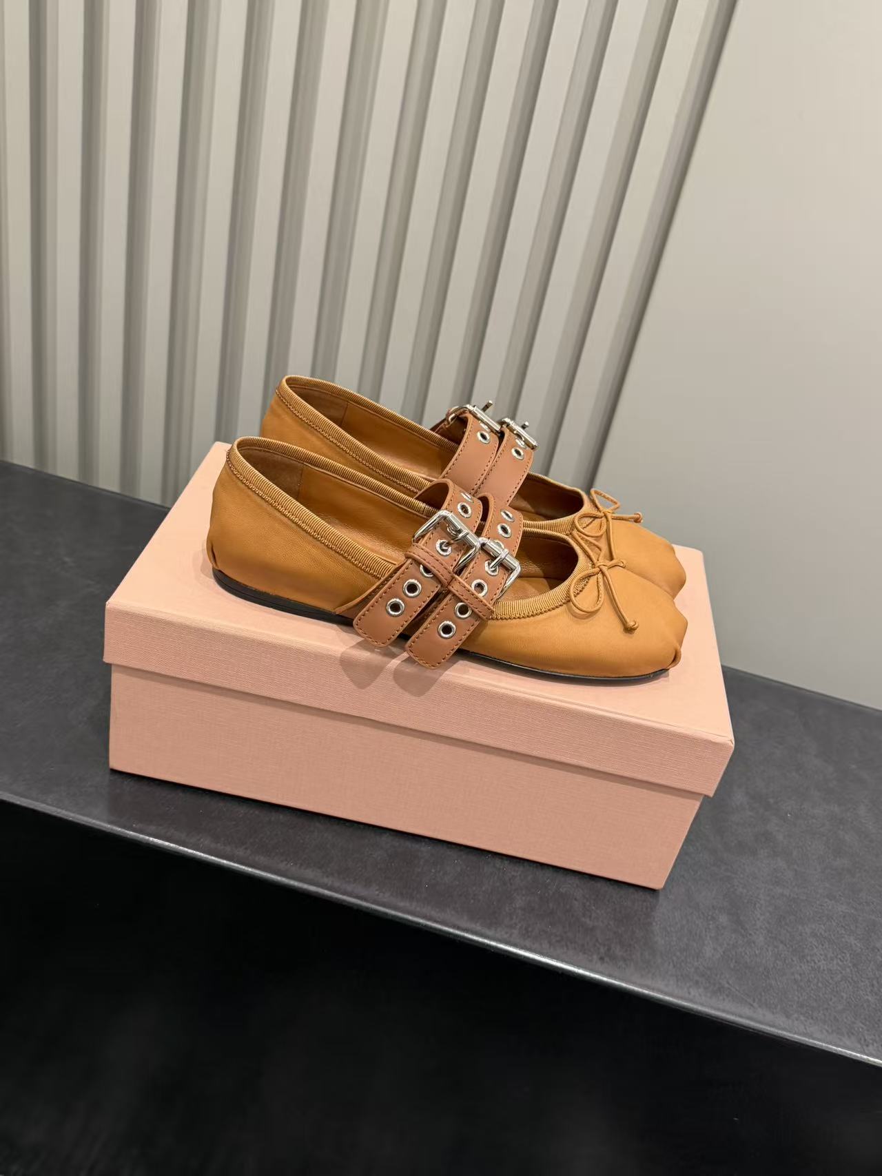 미우미우 신발 95697 Miu Miu Shoes