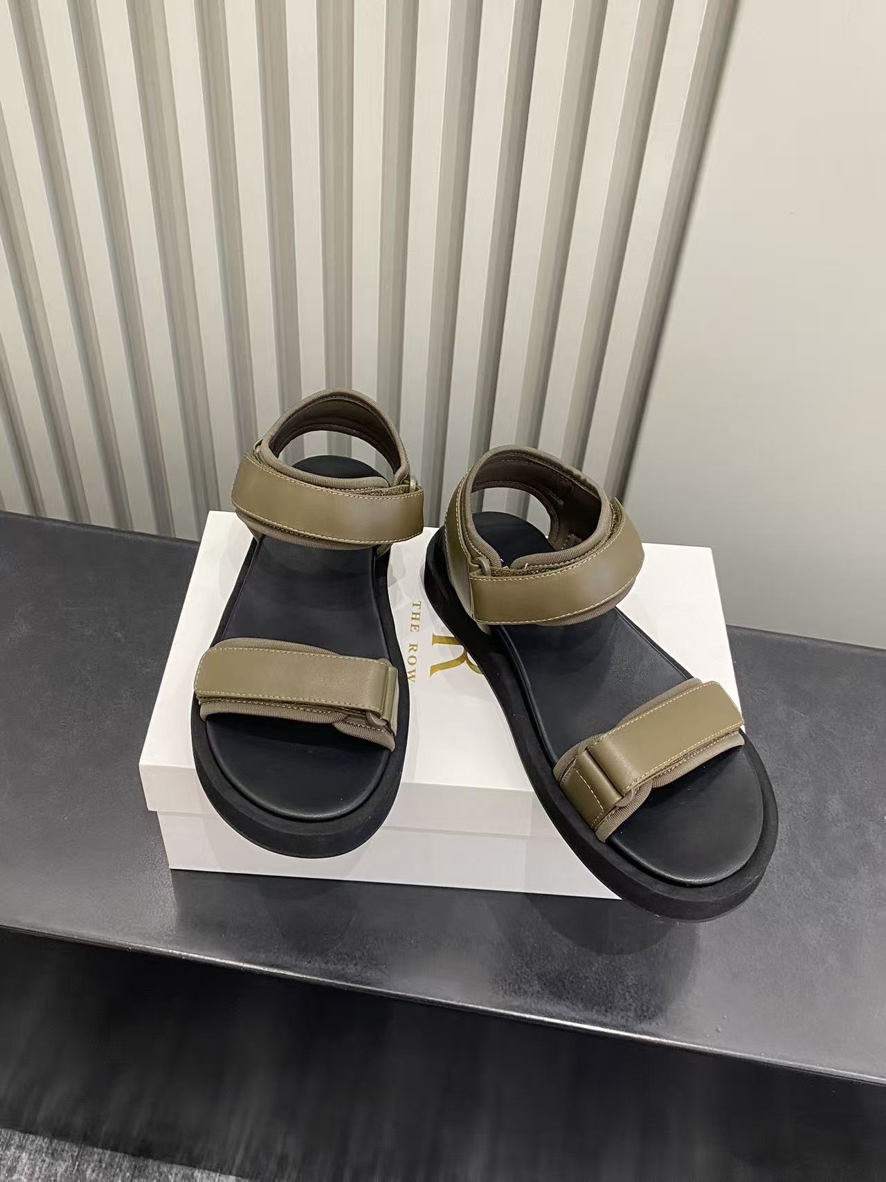 더로우 벨크로 샌달 113577 이미지 5