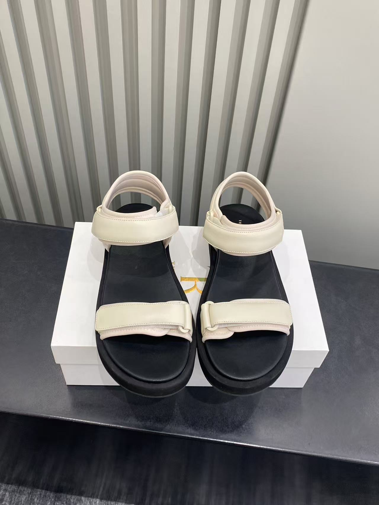 더로우 벨크로 샌달 113576 이미지 2