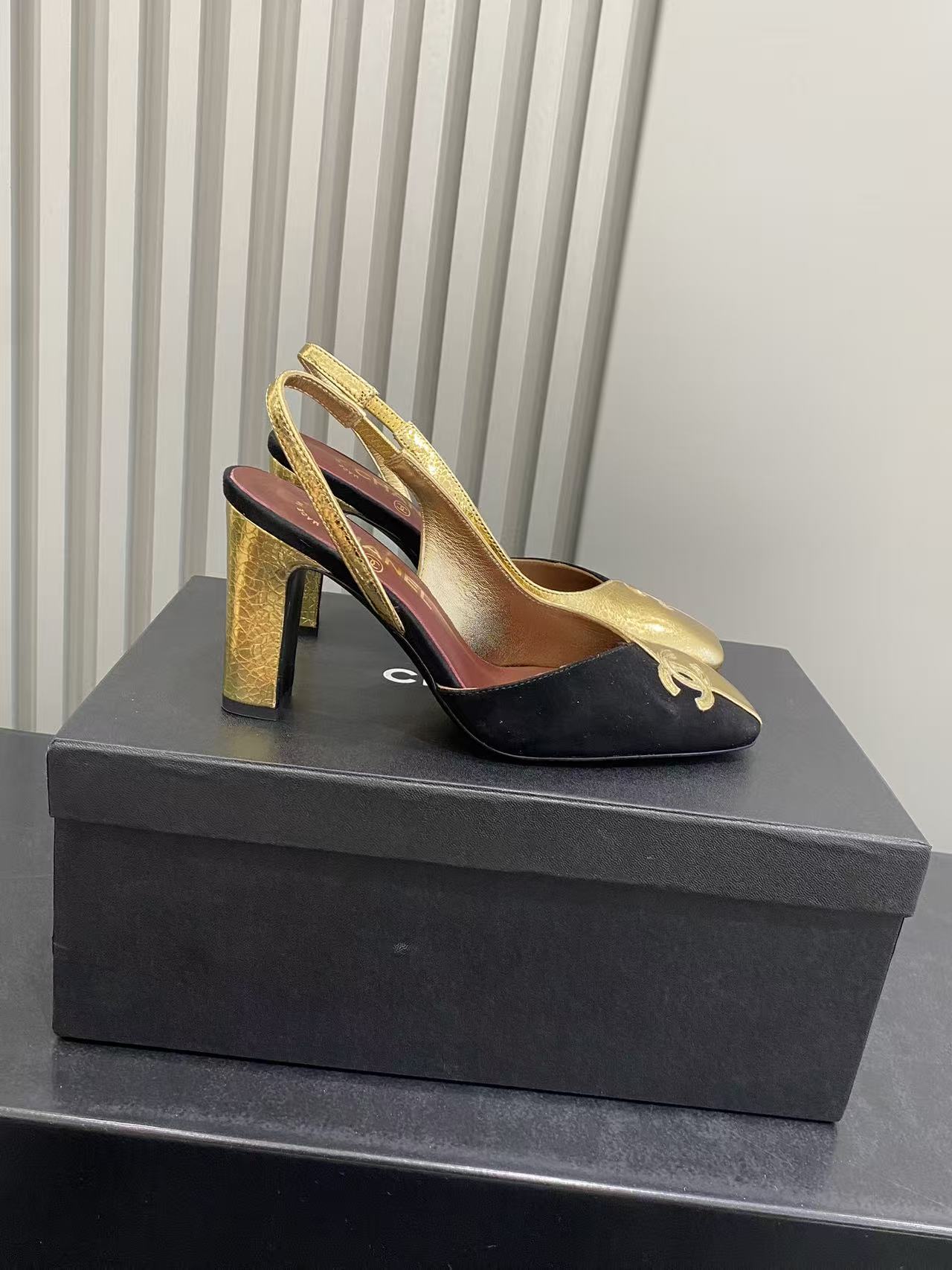 샤넬 신발 132685 Chanel Shoes