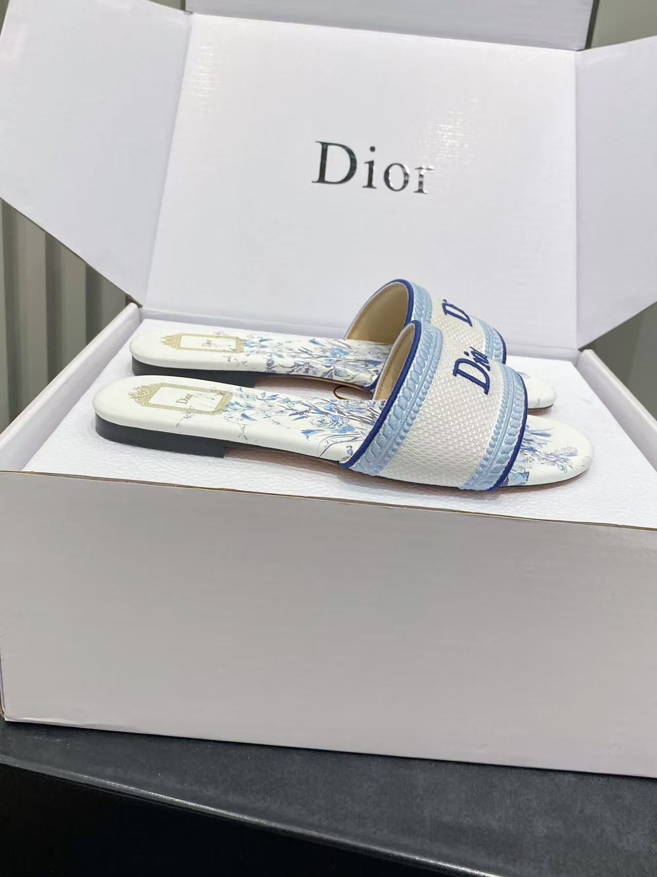 디올 신발 95541 Dior Shoes