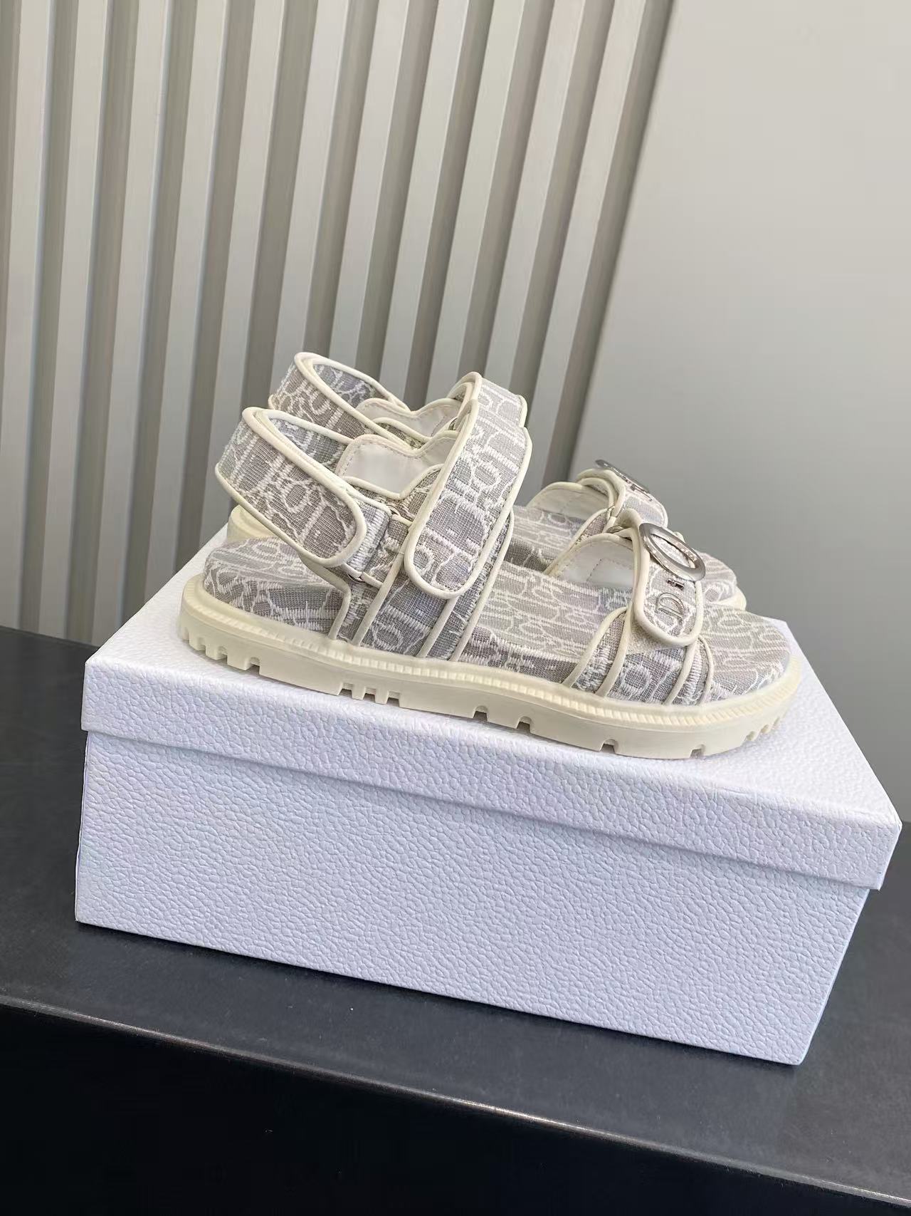 디올 신발 95438 Dior Shoes