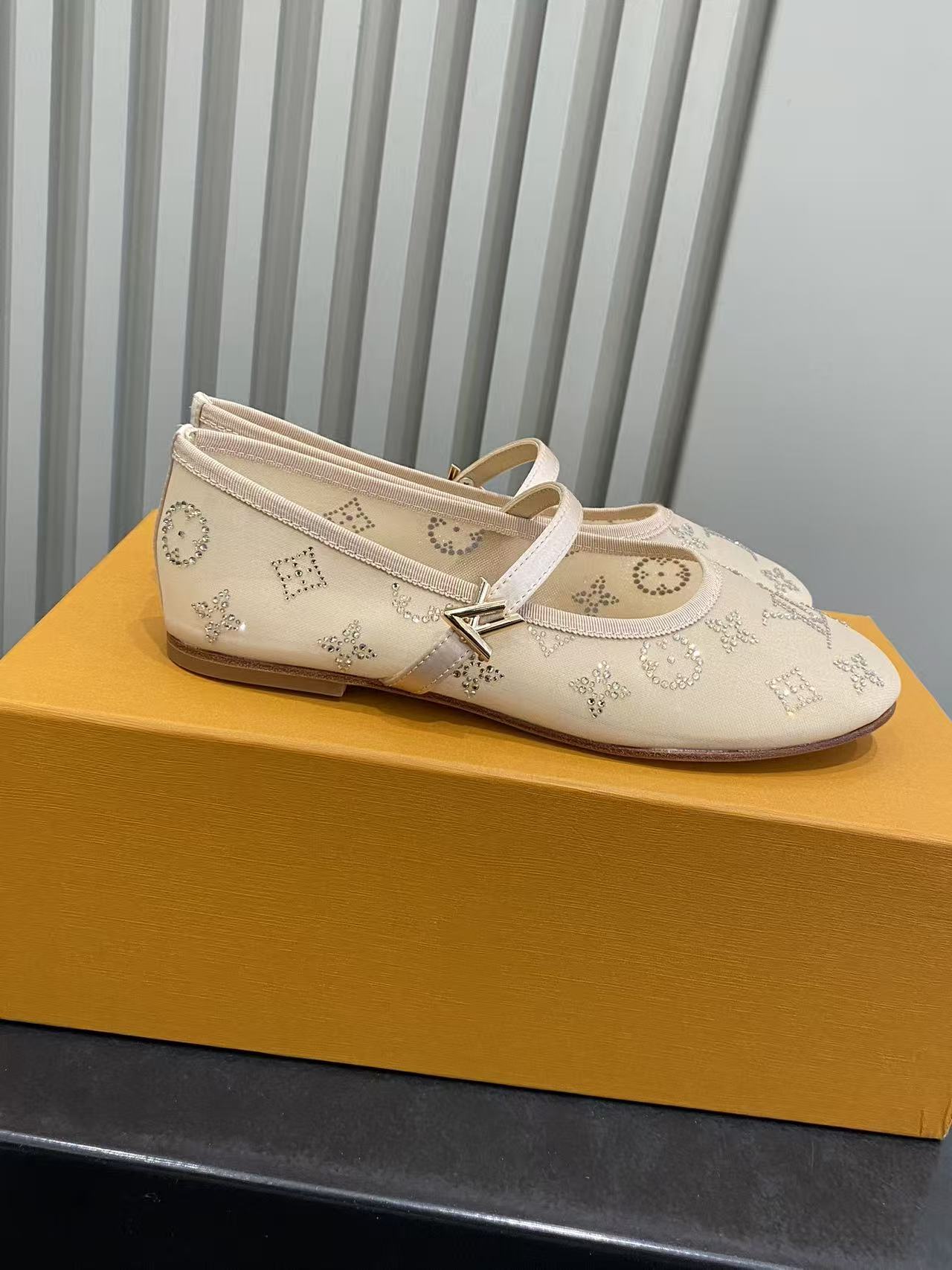 루이비통 신발 99338 Louis Vuitton Shoes
