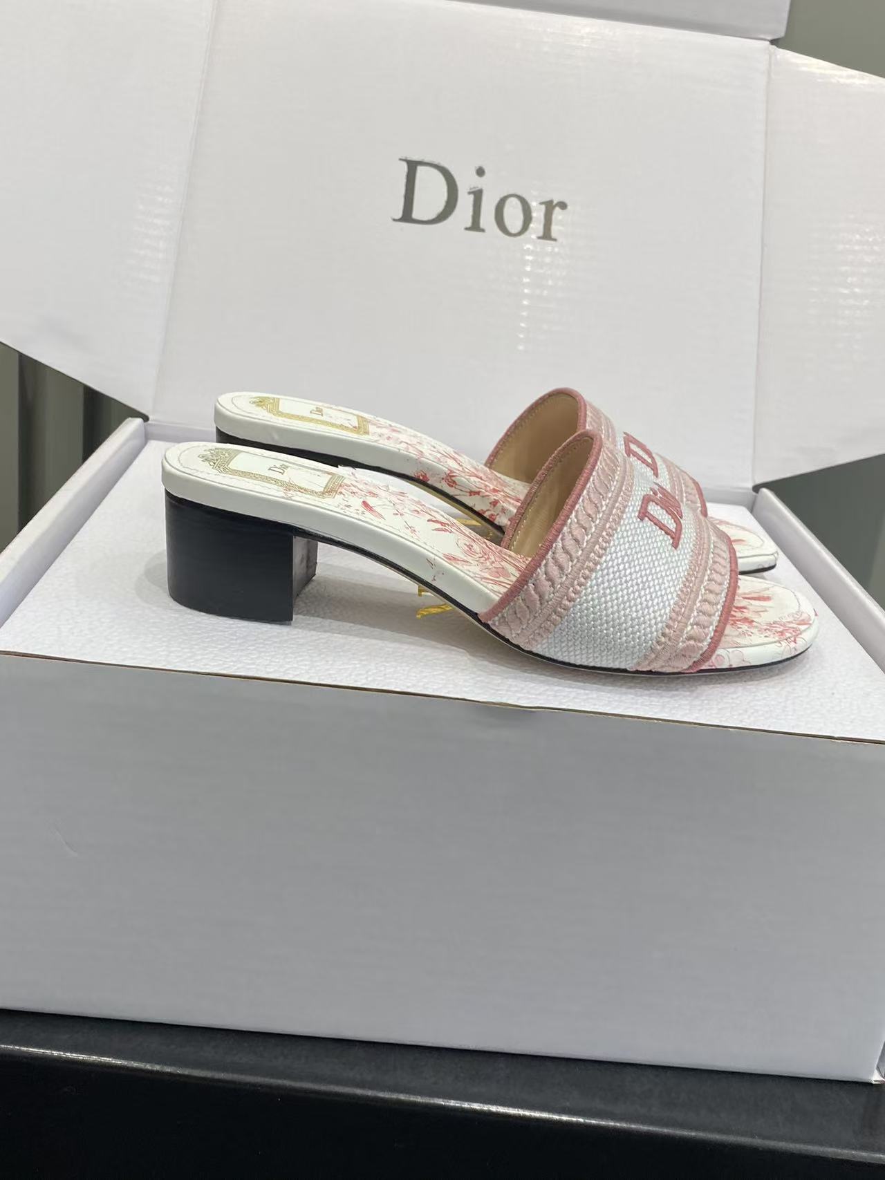디올 신발 99333 Dior Shoes