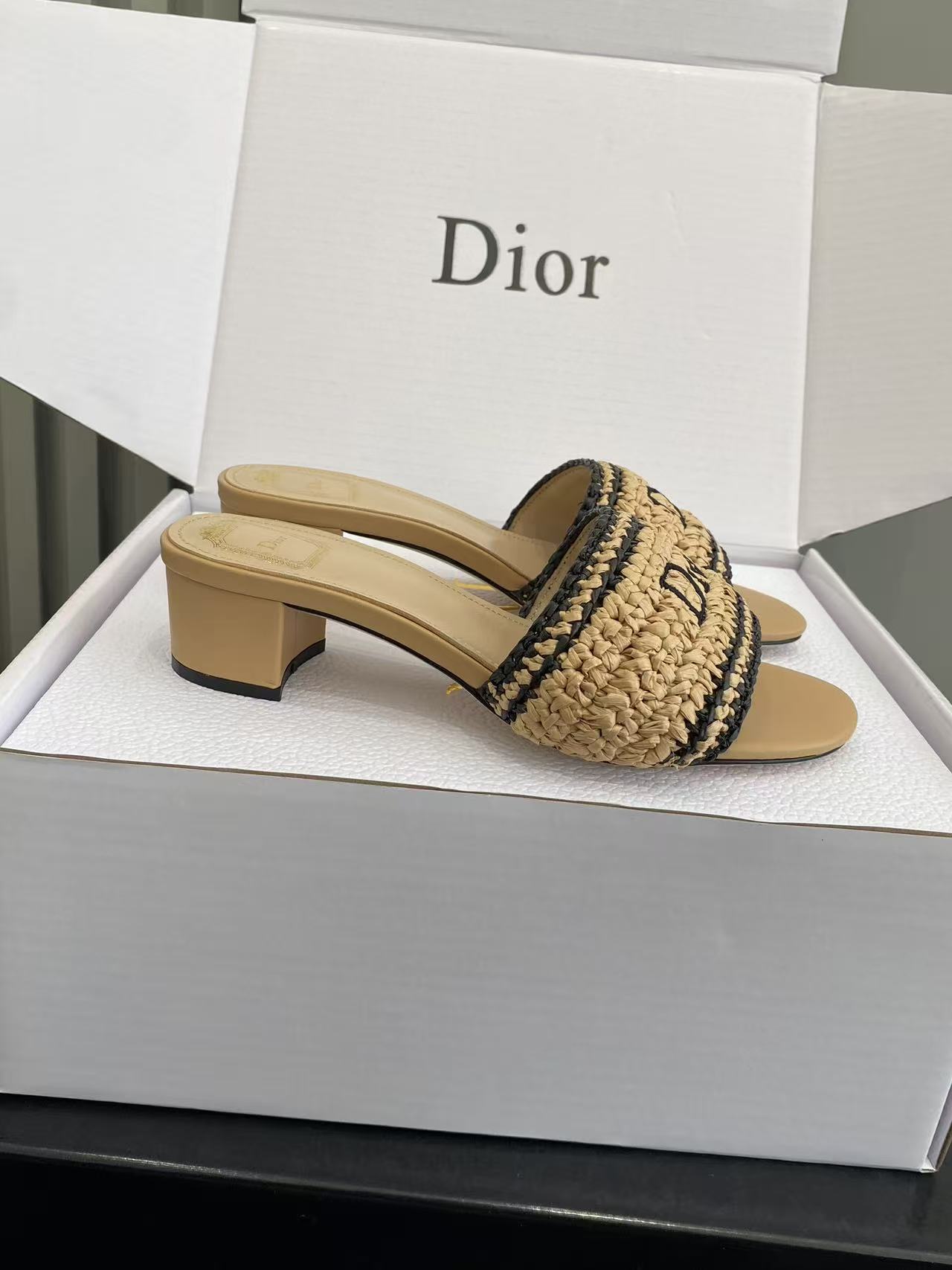 디올 신발 99330 Dior Shoes