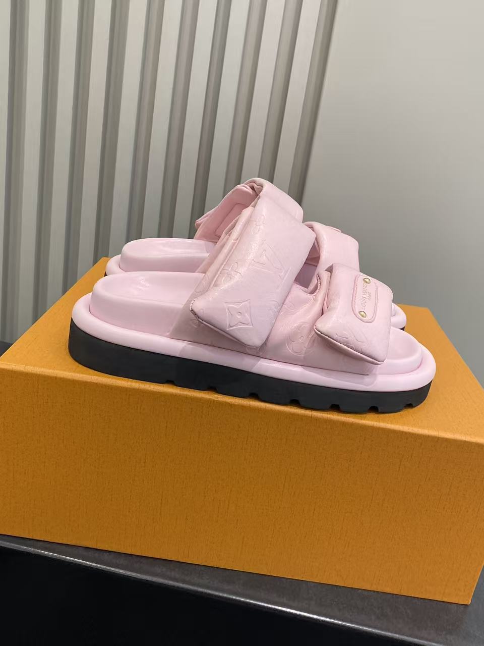 루이비통 신발 99340 Louis Vuitton Shoes