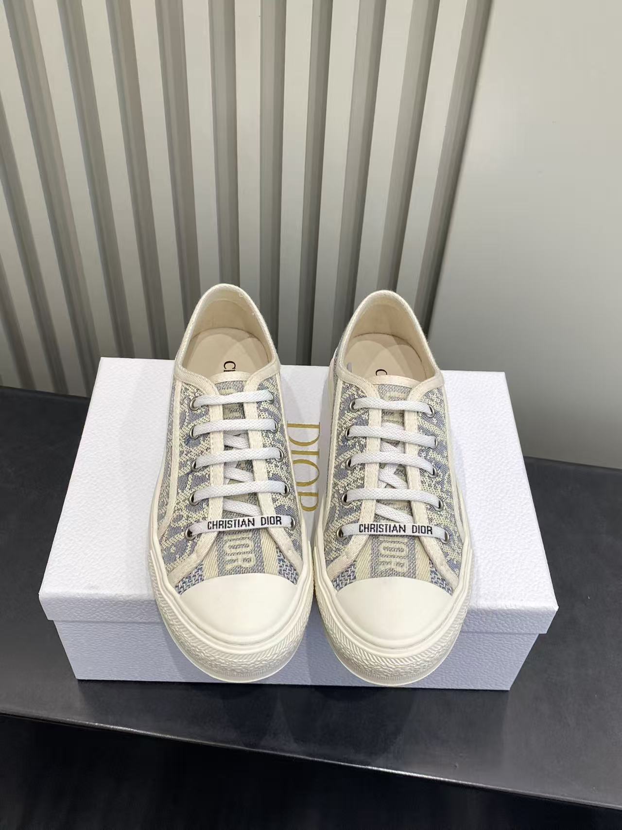 디올 신발 132682 Dior Shoes 썸네일 이미지