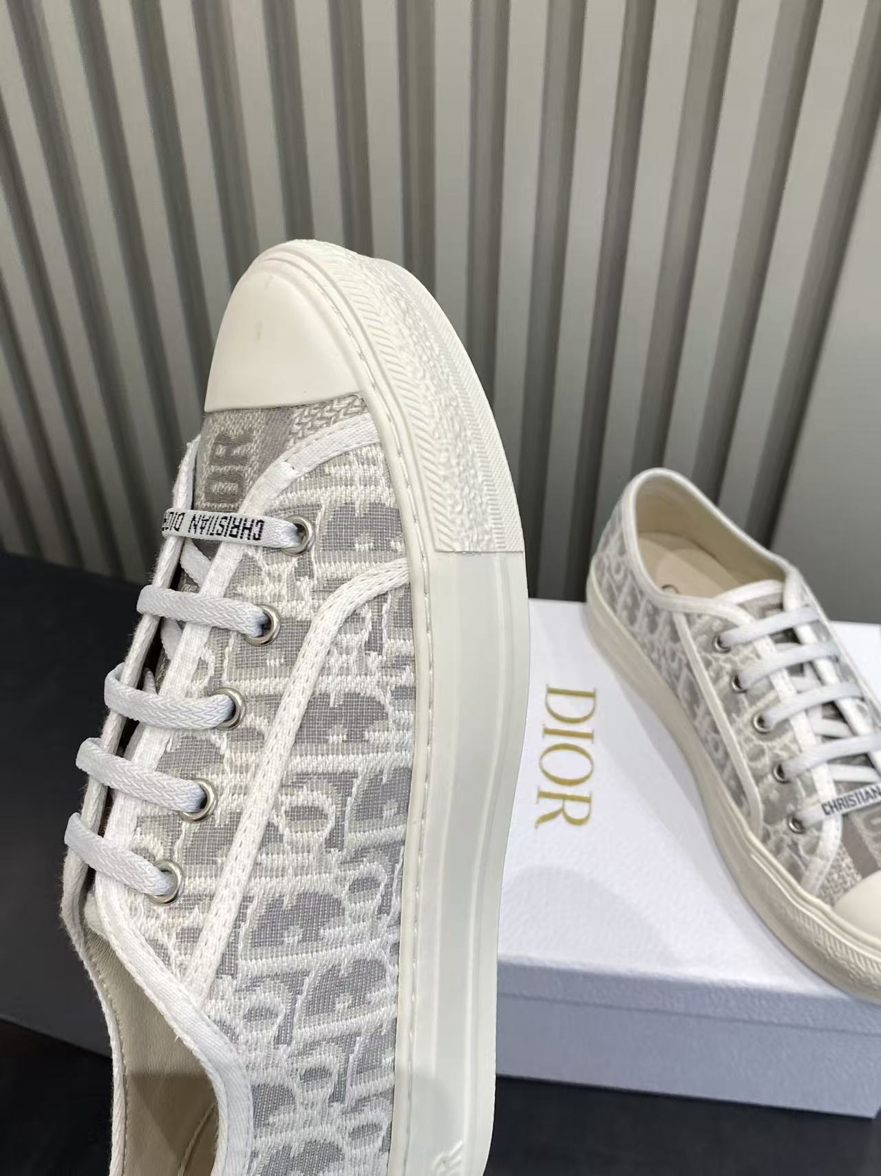 디올 신발 132681 Dior Shoes 썸네일 이미지