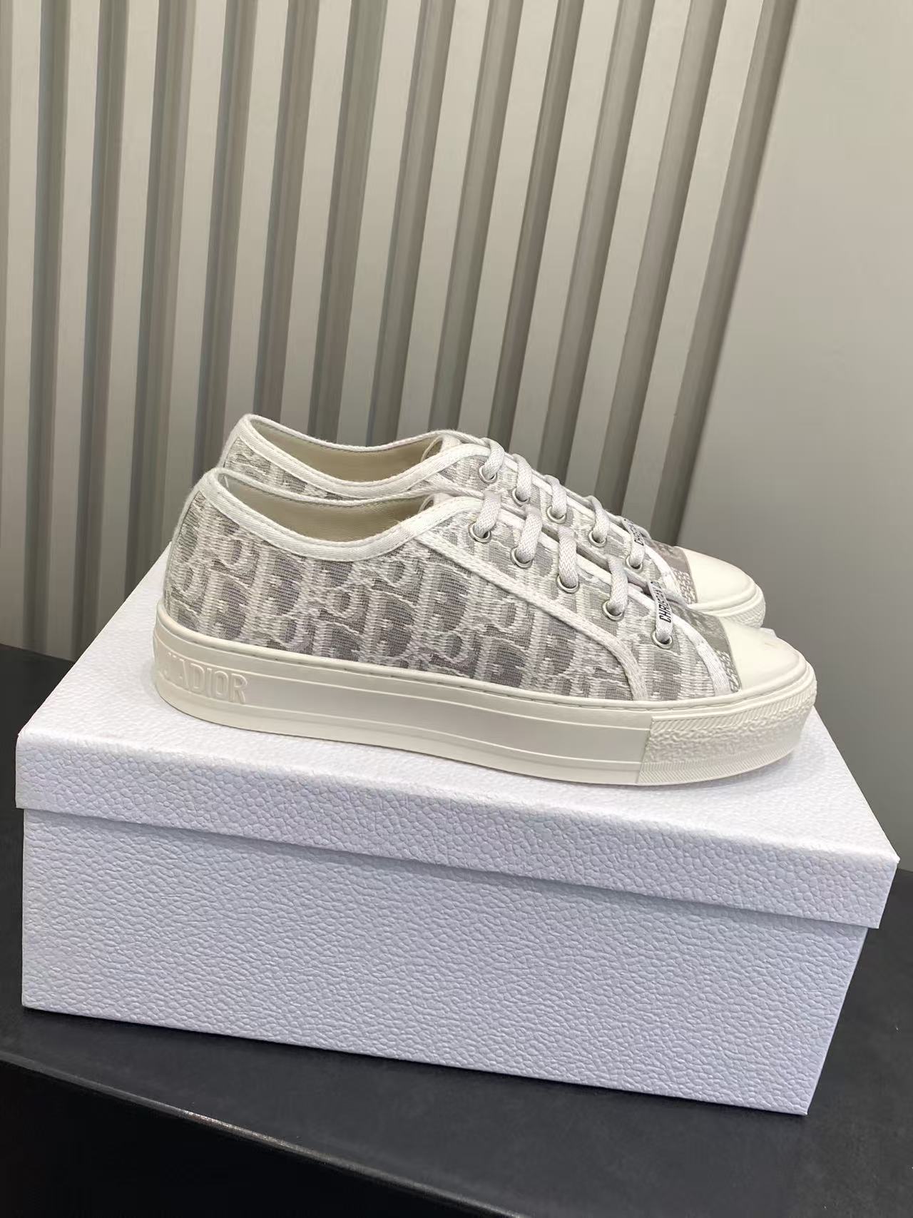 디올 신발 132681 Dior Shoes