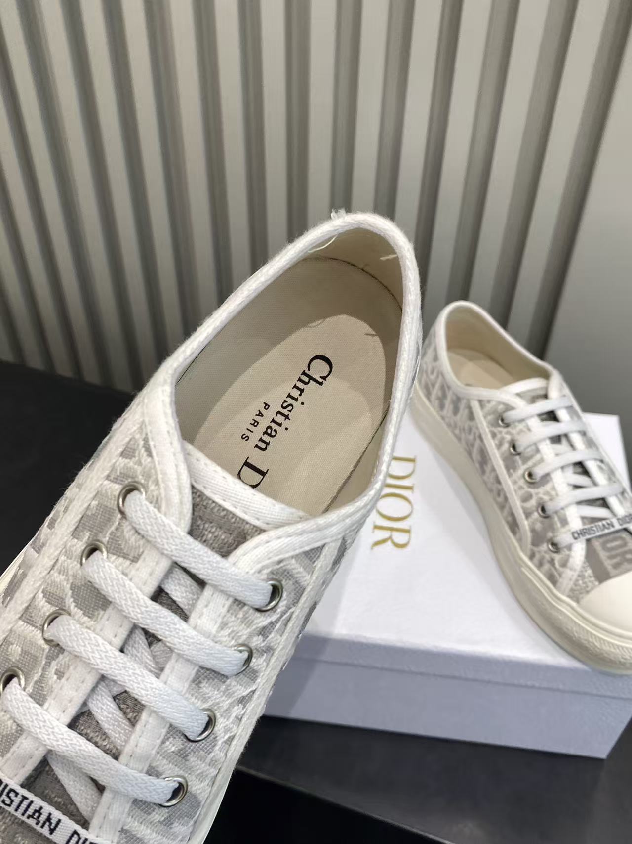 디올 신발 132681 Dior Shoes 썸네일 이미지