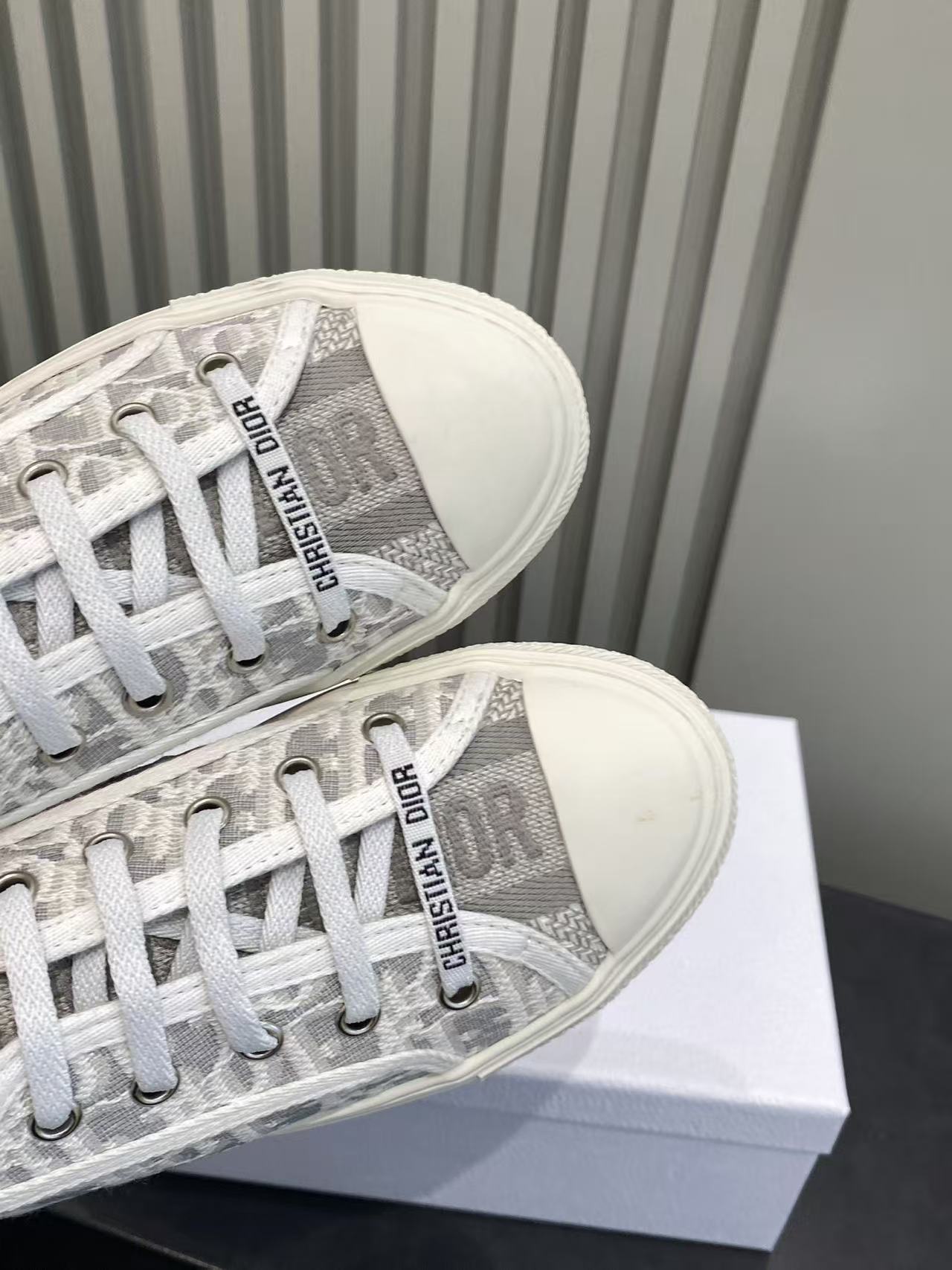 디올 신발 132681 Dior Shoes 썸네일 이미지