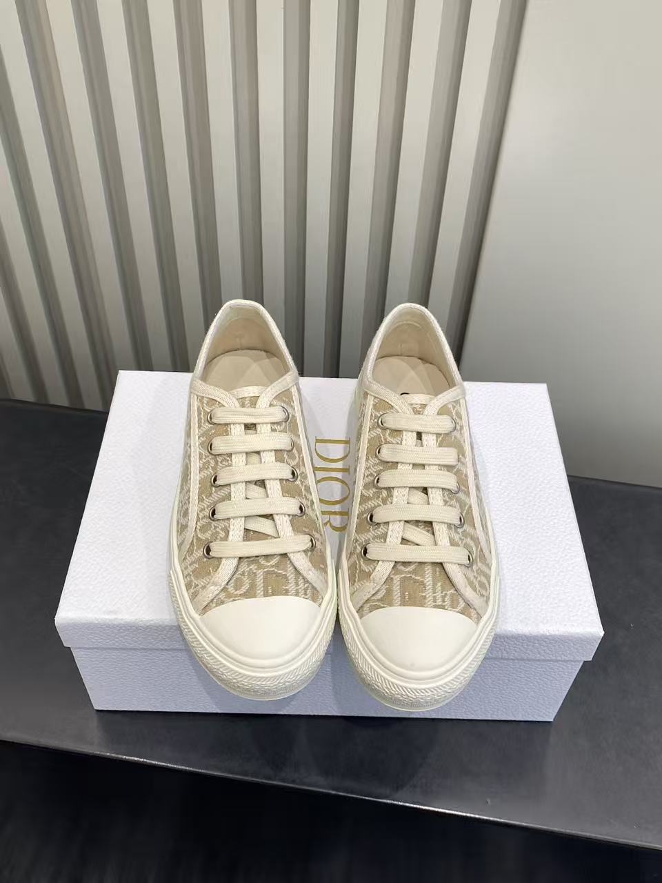 디올 신발 132680 Dior Shoes 썸네일 이미지