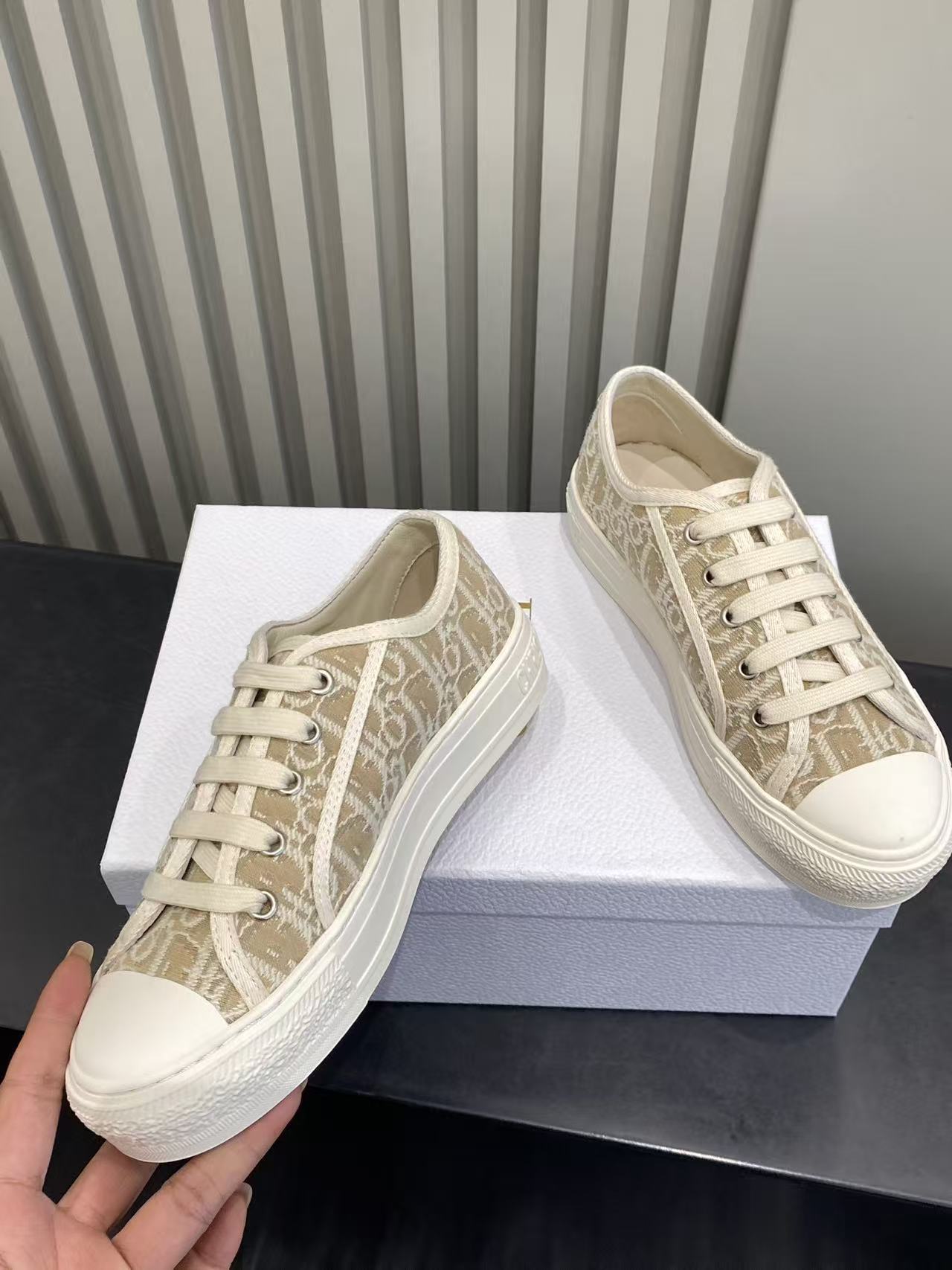 디올 신발 132680 Dior Shoes 썸네일 이미지