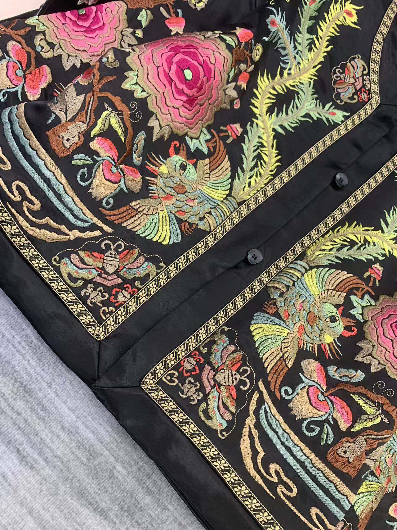 High-End Women’s Clothes with Invincible DG-Blow Push and Heavy Embroidery - 图片 9