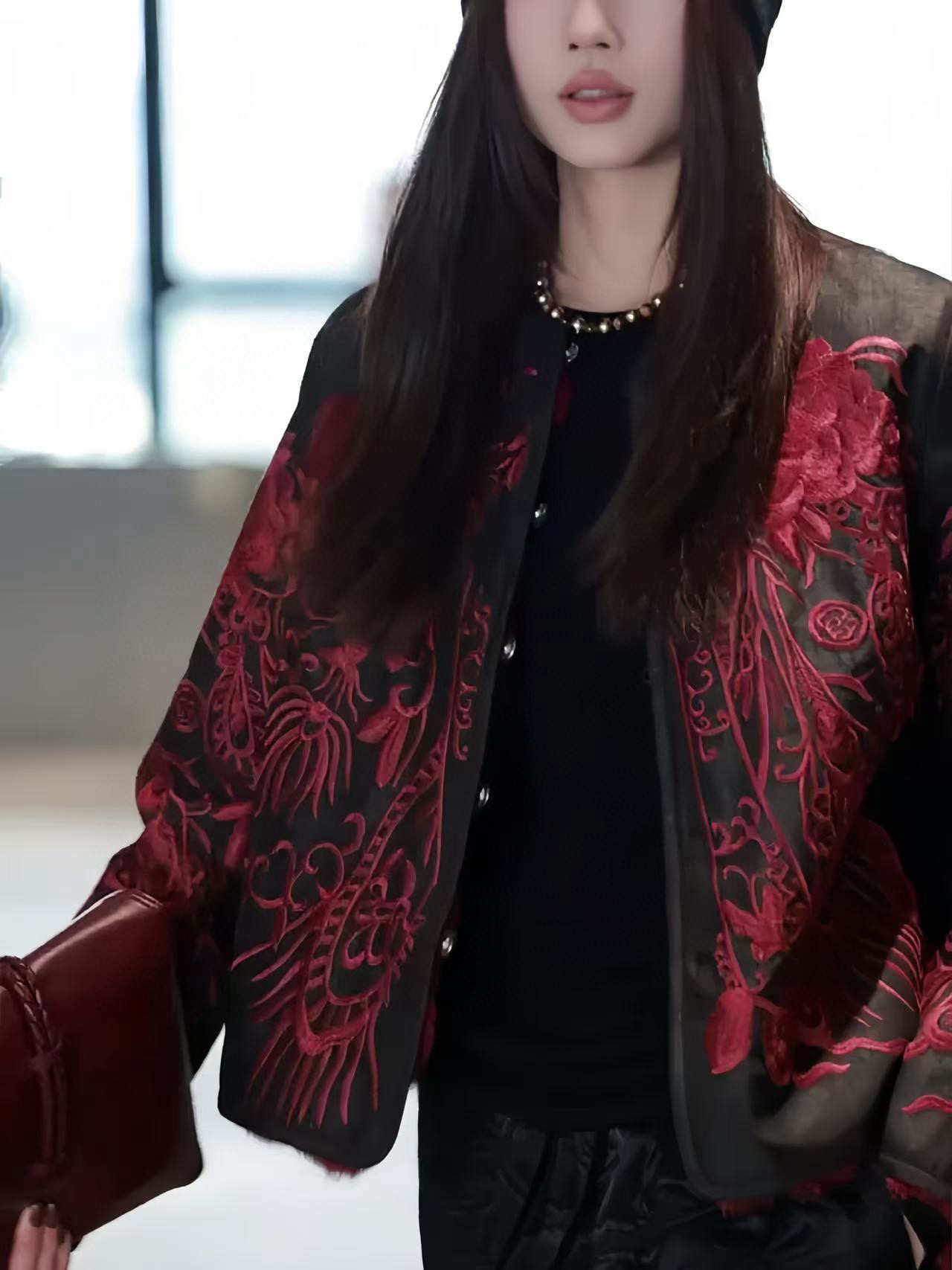 High-End Quality Women’s Suit with Dustproof CDs for Instant Delivery - 图片 5