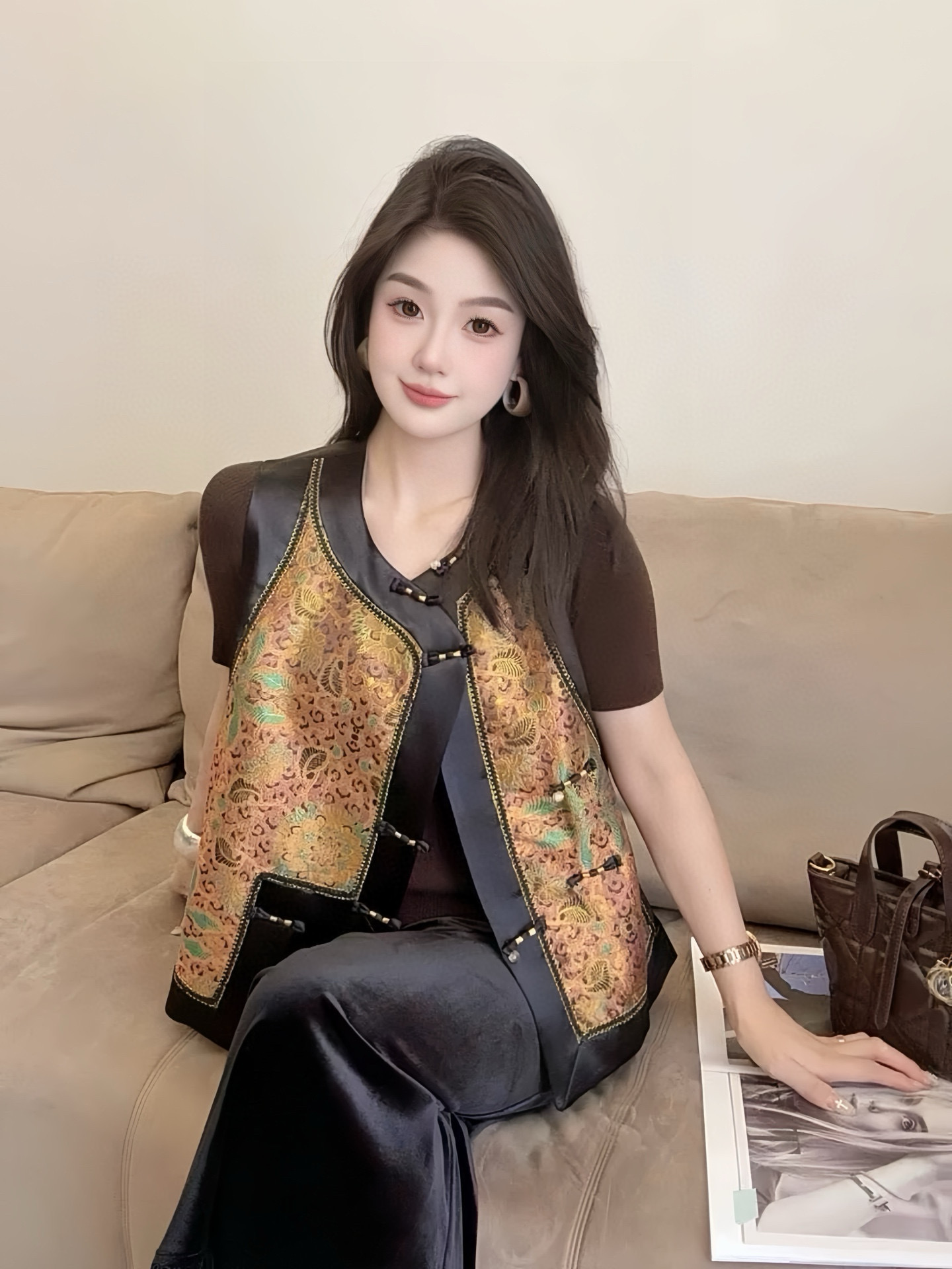 Elegant Jacquard Vest, Vintage Chinese Style Sleeveless Top, Stylish Outerwear 4 i1757354627235 8356 0 2