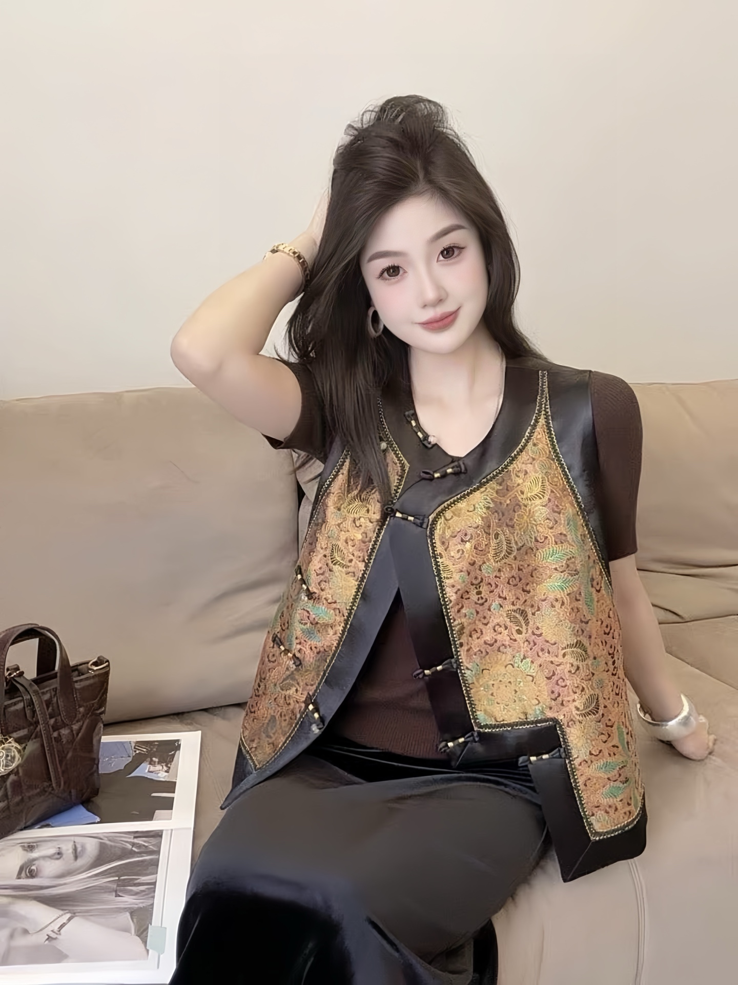 Elegant Jacquard Vest, Vintage Chinese Style Sleeveless Top, Stylish Outerwear 6 i1757354637273 9144 0 5