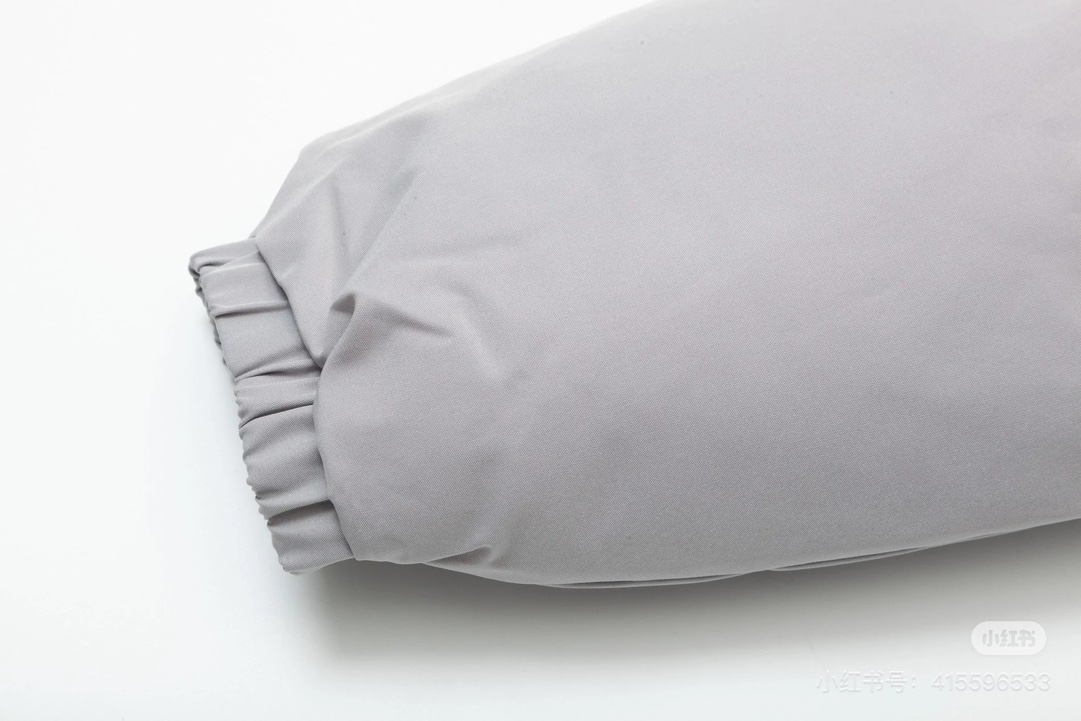 High-Quality Reflective Nylon Jacket with Velvet Lining for Comfort and Safety - 图片 7