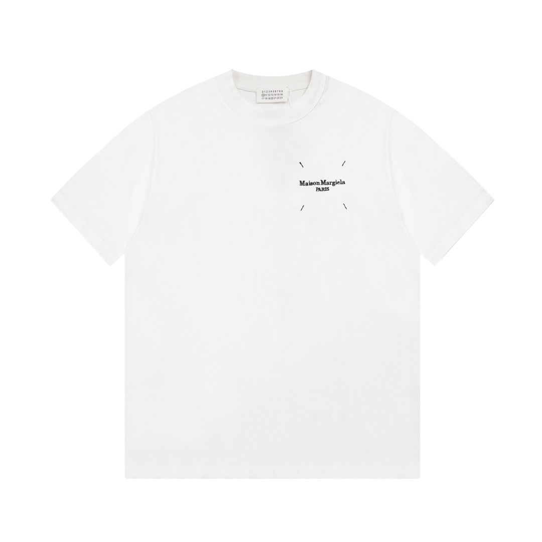 MM6 / Margiela 24ss Camiseta de manga corta con cuello redondo y estampado de logo numérico clásico Colores: blanco, ne…