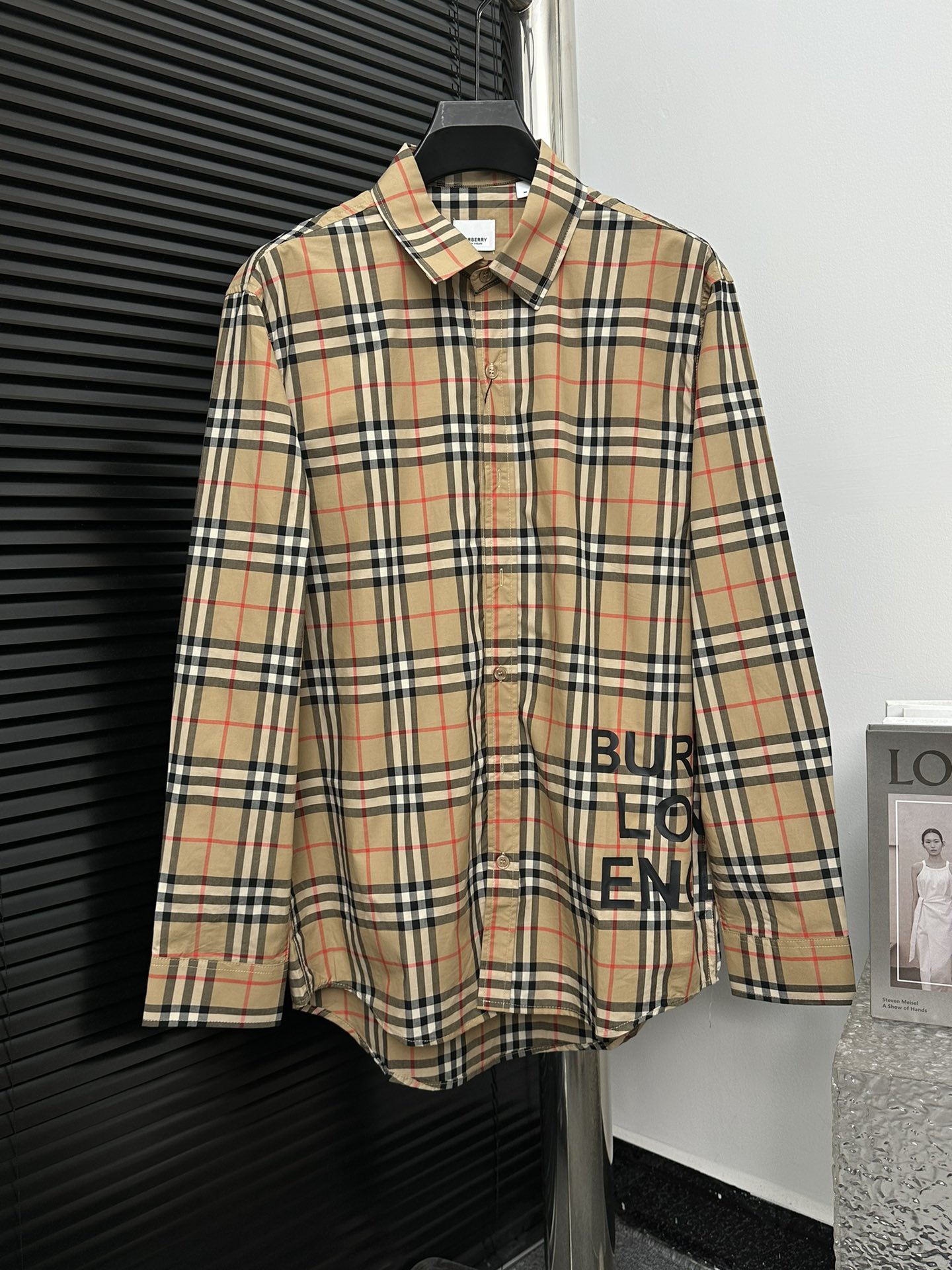 【Burberry】Camisa de manga larga a cuadros estampada, ajuste basado en el original, tejido de algodón 100% a cuadros per…