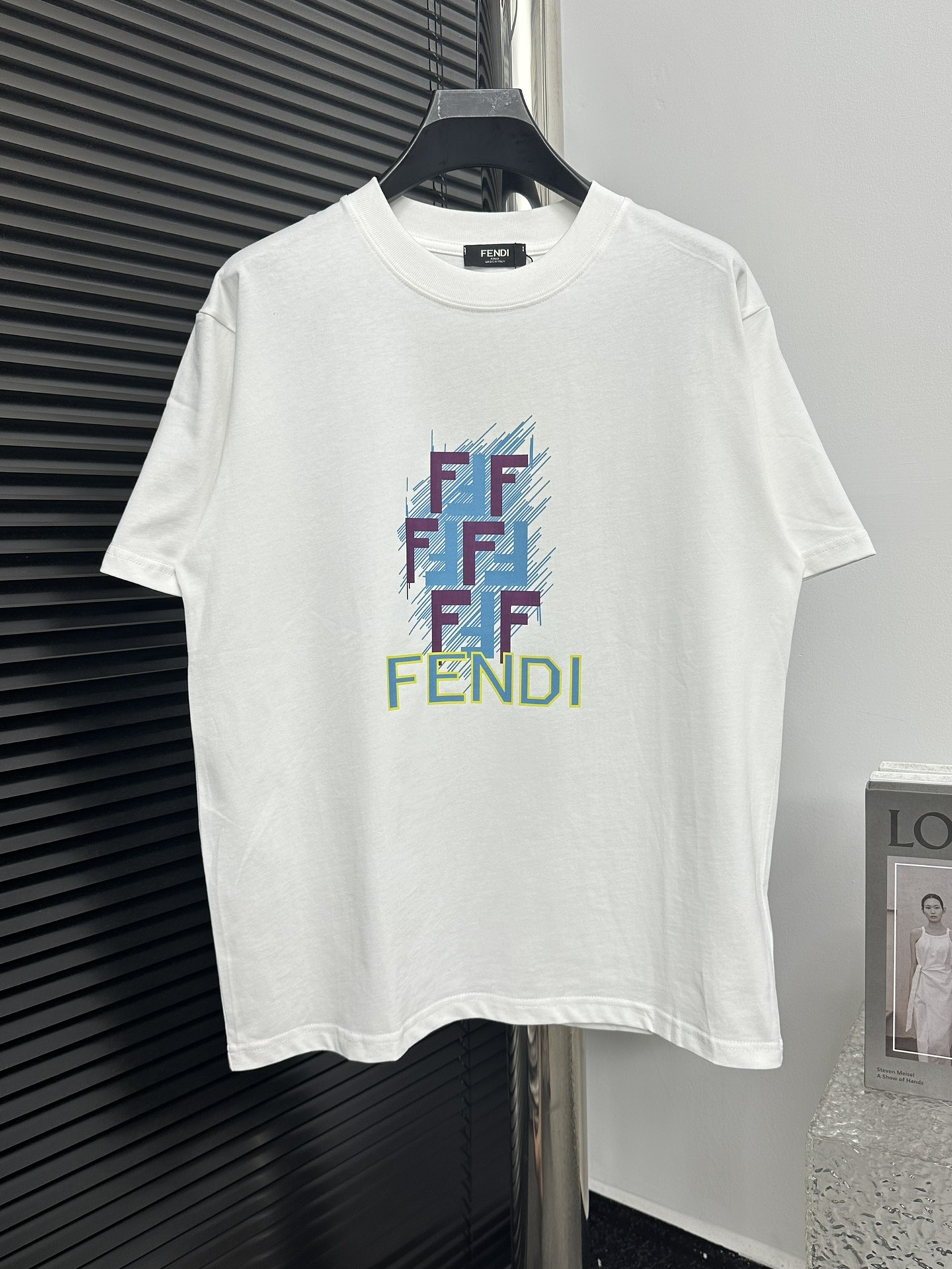【FENDI】Fendi 24ss logo line print t-shirt short sleeve, selected high-quality 240g pure cotton fabric, soft to the touc…