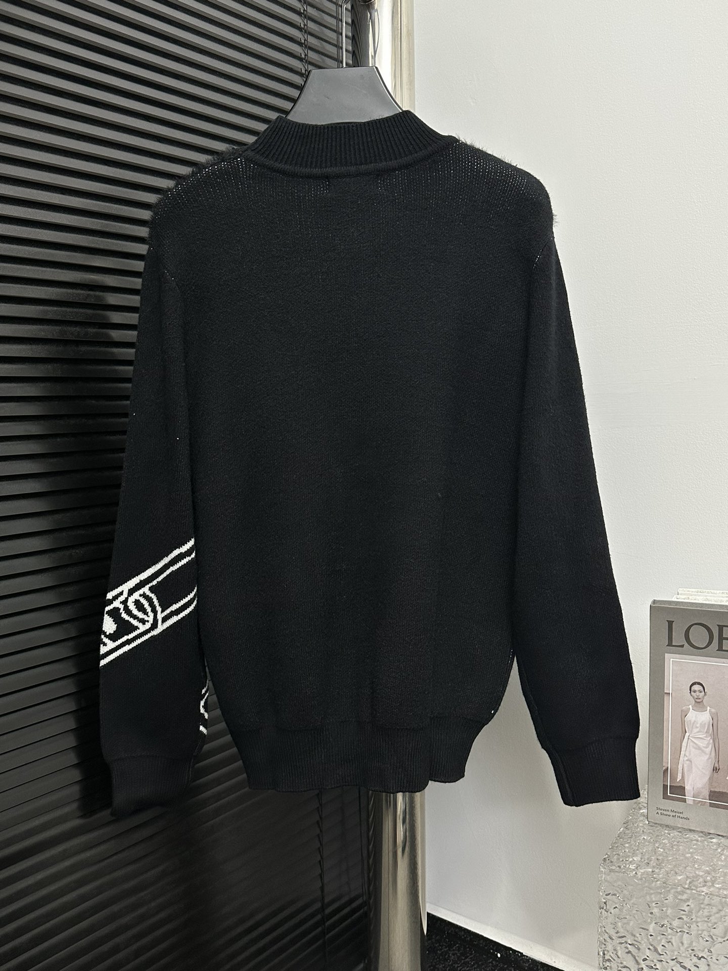 Fendi 2023 Fall Winter Collection: Stylish and Cool in S-L Sizes - 图片 2