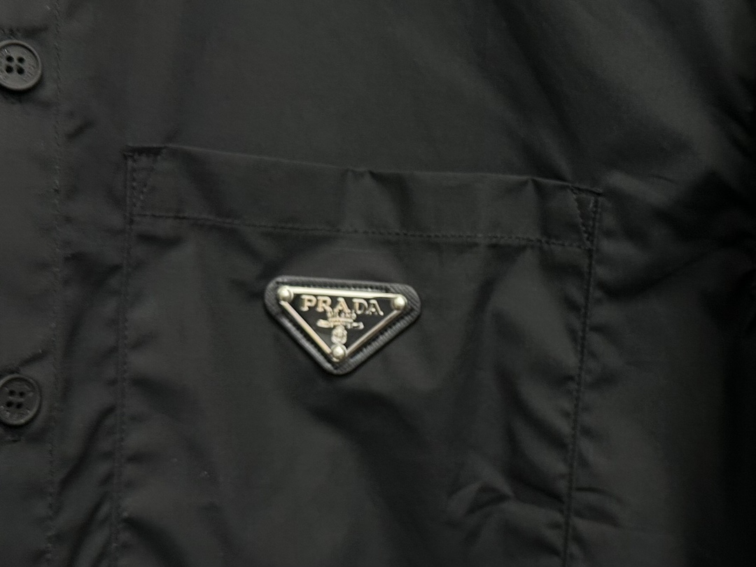 Prada 24ss Triangle Pocket Silk Shirt with Custom Steel Labels - 图片 8