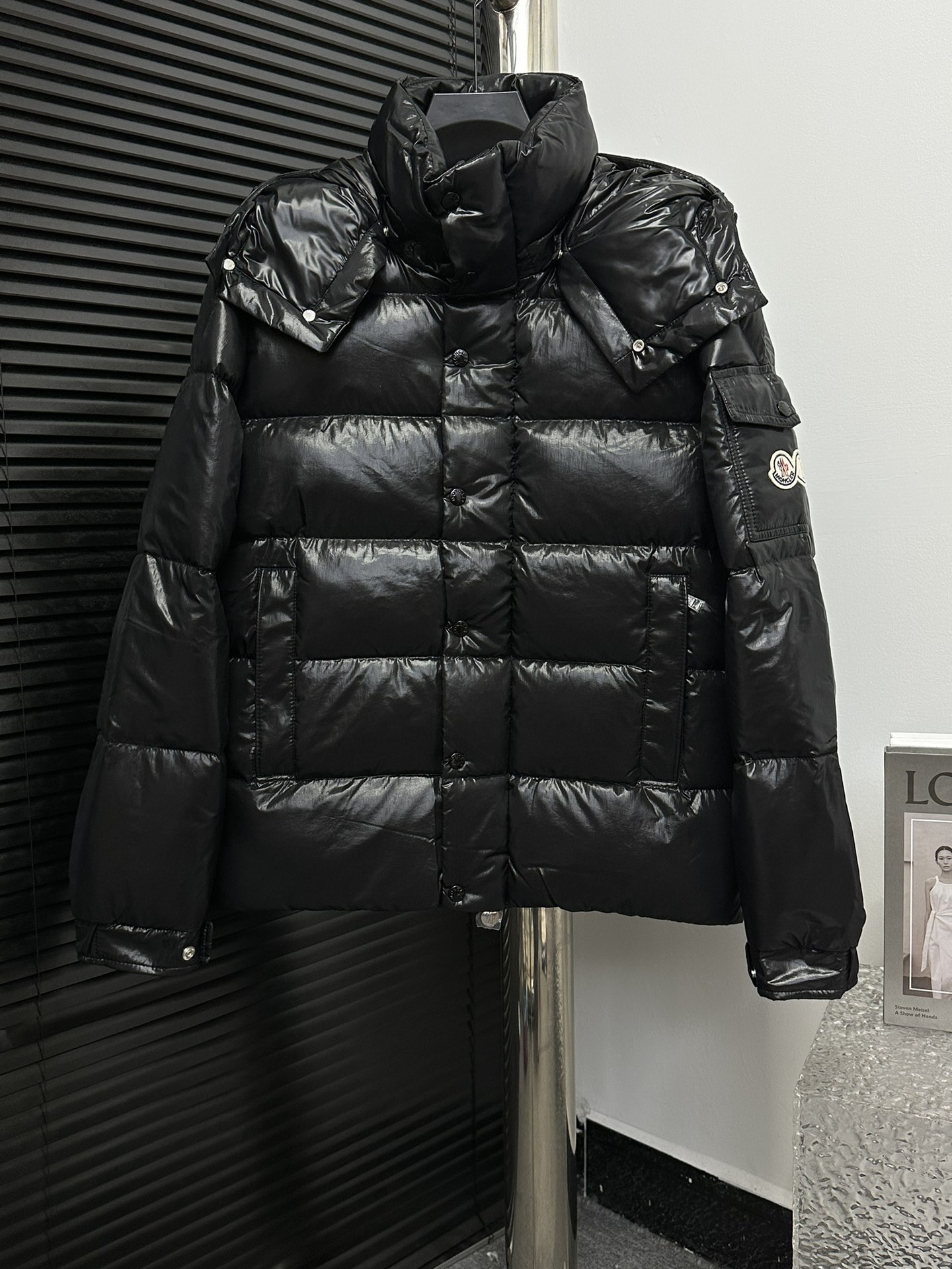 【𝗠𝗼𝗻𝗰𝗲𝗿】Moncler 23FW Edición limitada 70 aniversario Maya chaqueta de plumón para hombre y mujer. Moncler Maya, o…