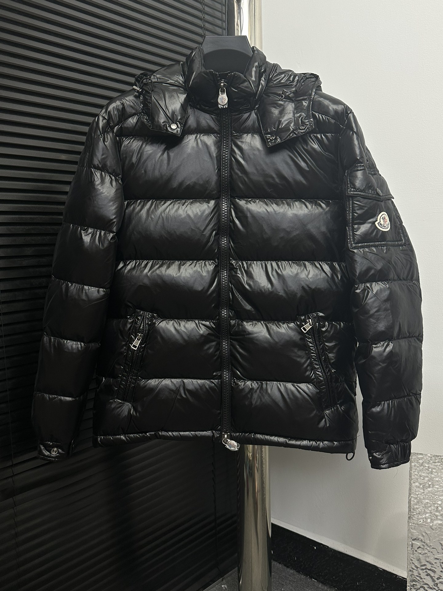 【𝗠𝗼𝗻𝗰𝗲𝗿】Moncler 23FW Marie Maya Chaqueta de plumón (misma que la de Eason Chan). Estándar nacional 90% plumón de …