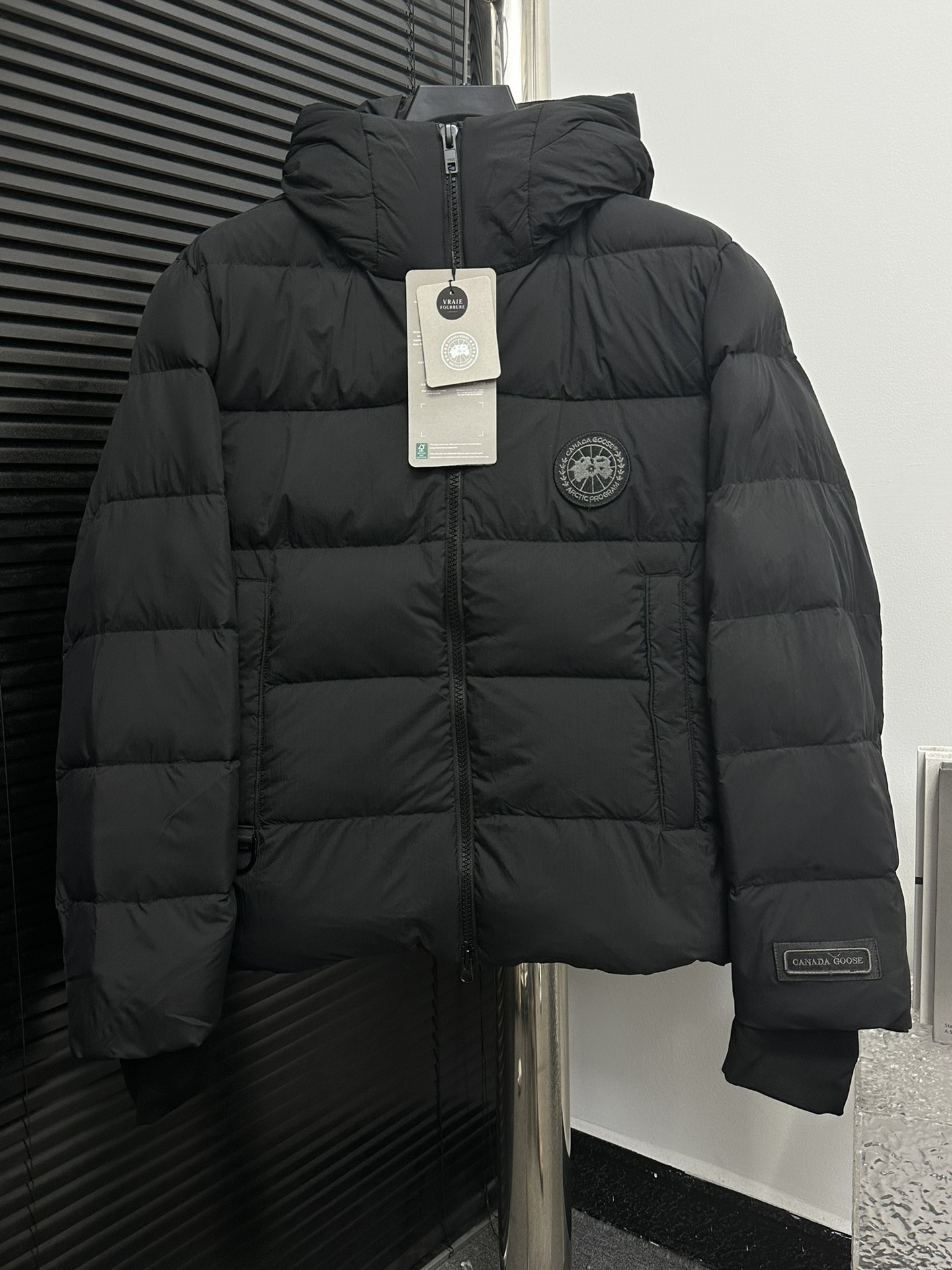 𝘾𝘼𝙉𝘼𝘿𝘼 𝙂𝙊𝙊𝙎𝙀Canada Goose Ouyang Nana ¡Chaqueta de plumas con capucha del mismo estilo de segunda g…