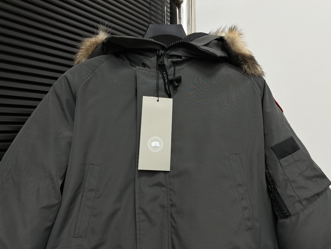 Canadagoose01款情侣款Exdition派克大衣羽绒服正品原衣开版需要正品对比随时来看辅料全部