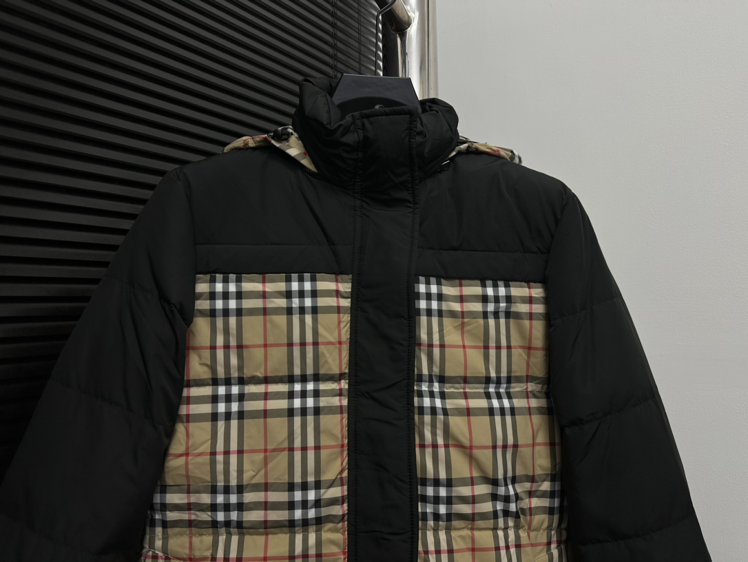 博柏利 Burberry 高级成衣风衣外套及大衣服饰 #A1824D8F 7