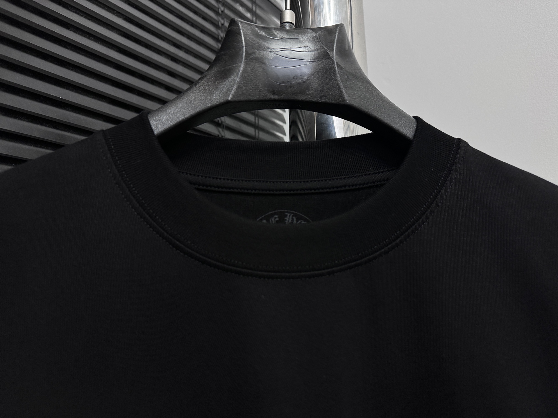 Chrome Hearts Camiseta de Manga Corta con Cruz para Hombre y Mujer 4 i1746287136663 2659 0 2