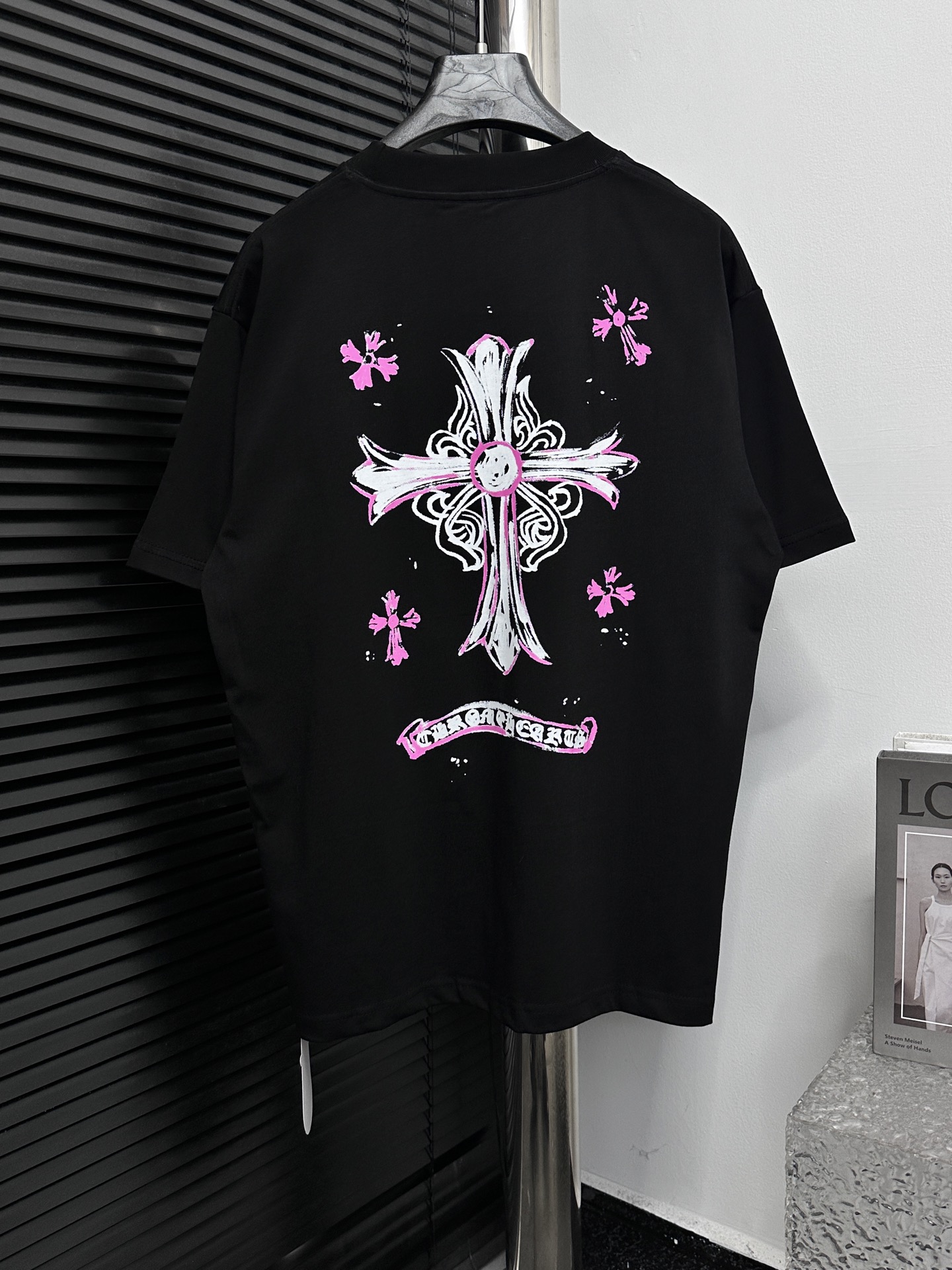 Chrome Hearts 25ss Camiseta de Manga Corta con Cuello Redondo 3 i1746289698083 3994 0 1