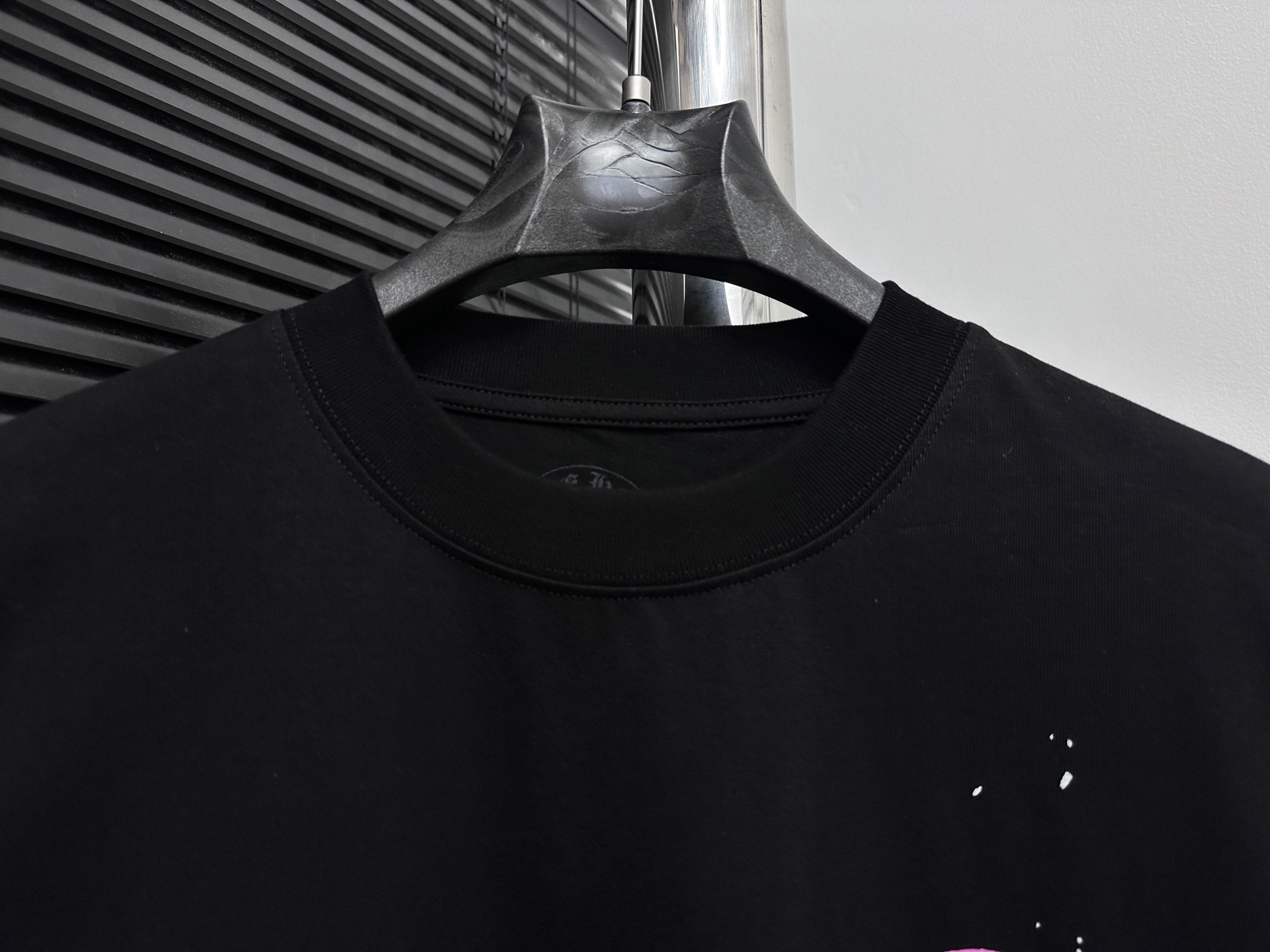 Chrome Hearts 25ss Camiseta de Manga Corta con Cuello Redondo 5 i1746289698142 9078 0 3