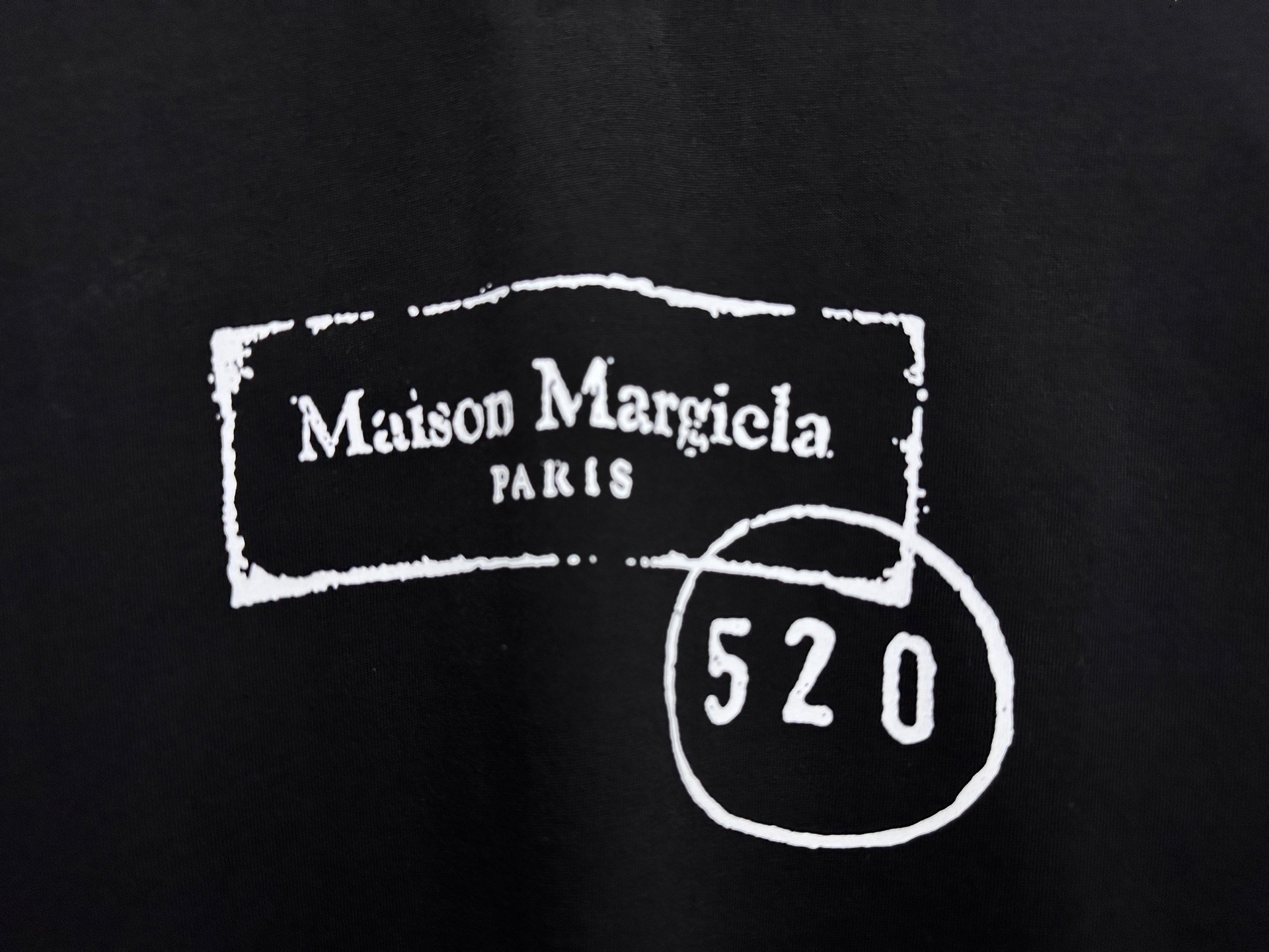 Maison Margiela Camiseta Edición Limitada 520 - Diseño Moderno y Confort 6 i1746454952576 3039 0 3