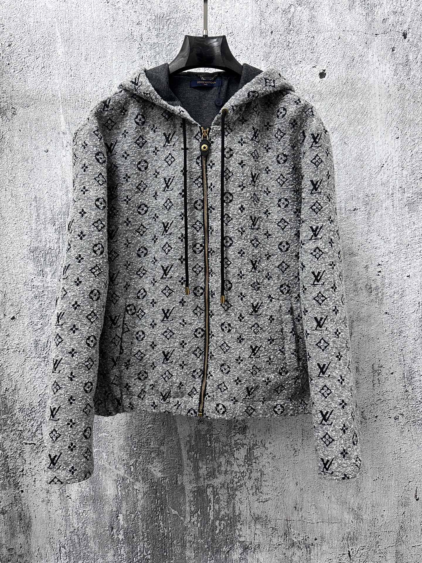 P320 [Louis vuitton] Louis 25 abrigo con capucha para presbicia de otoño e invierno Abrigo con capucha con monograma, p…