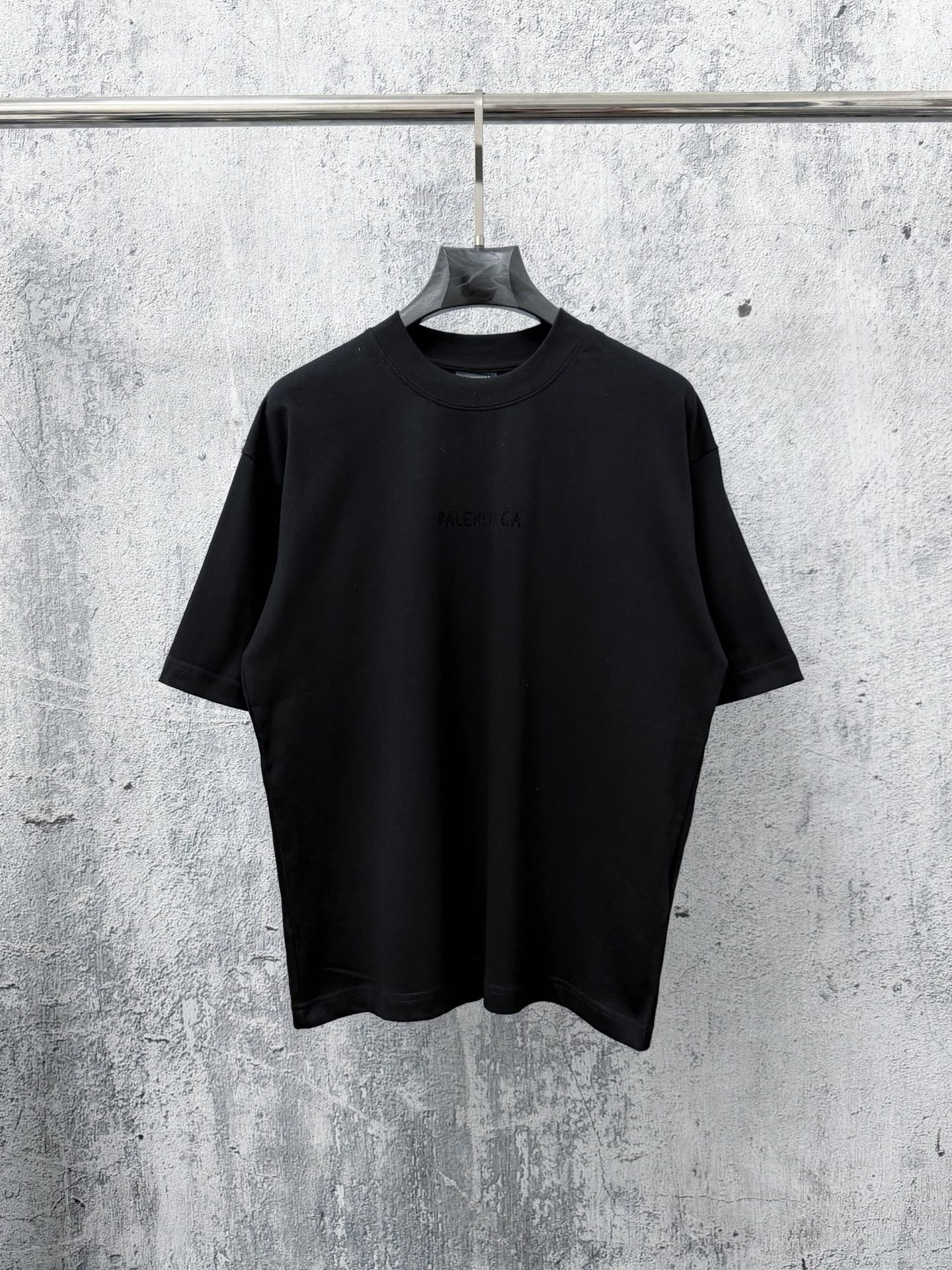 P70 [Balenciaga] Camiseta Balenciaga 26ss de metal flocado de manga corta, versión alta, patrón de impresión del logoti…