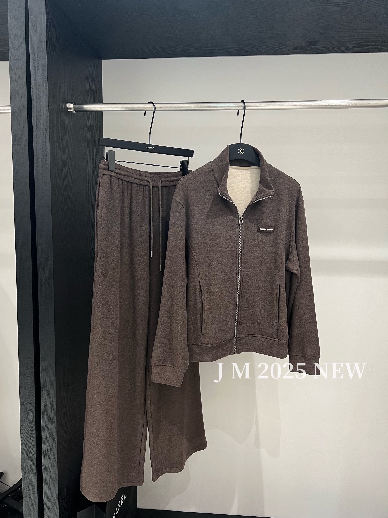 Women's 2025 FW Miu Style Lounge Set - Comfortable & Relaxed Fit 3 i1757831096 7565 2