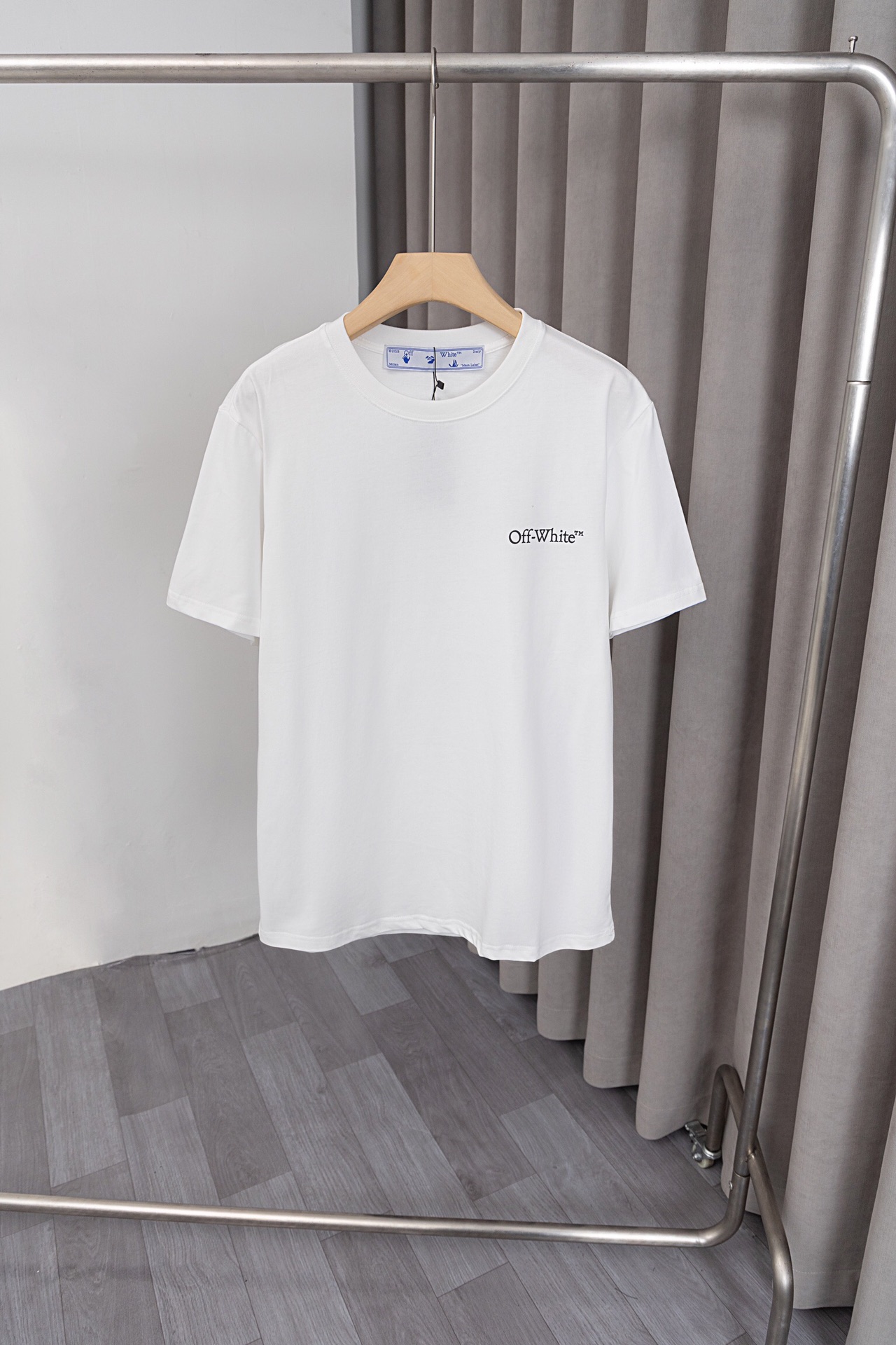 Off White 25s New T-Shirts with High-Quality Fabric and Logo Printing - 图片 2