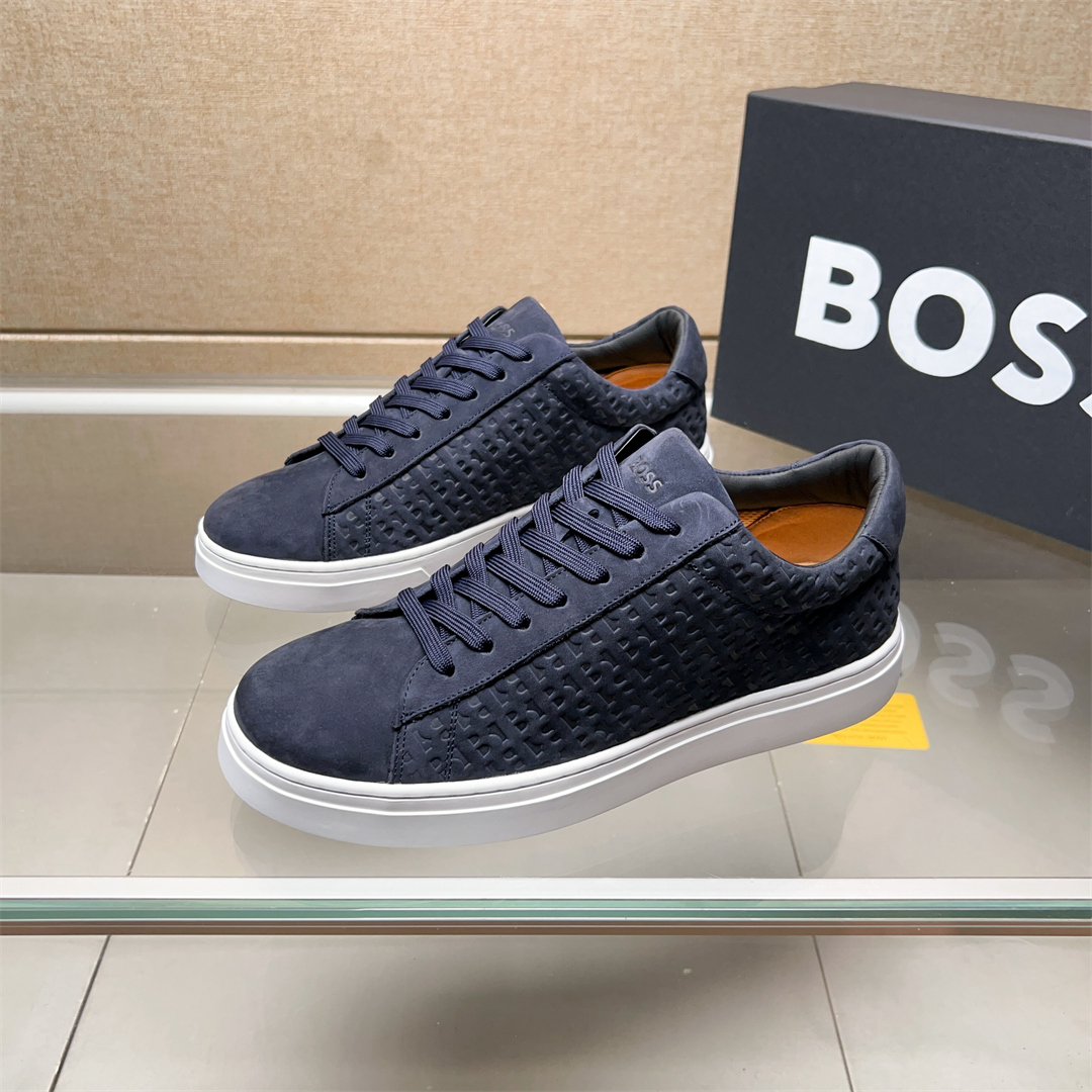 NO:744939,Real price BOSS 2025 summer new casual sports shoes, the same embossed sneakers from the official website, very comfortable and versatile, suede leather upper with iconic, simple and elegant, breathable and authentic original soles, size 39-46,, sneakers19860909实价BOSS 2025夏季 新款休闲运动鞋,官网同款压花板鞋,上脚非常舒适百搭,反绒皮革鞋面搭配标志性 ,简单大气,透气属实原版鞋底 码数39-46,,sneakers,Men's shoes