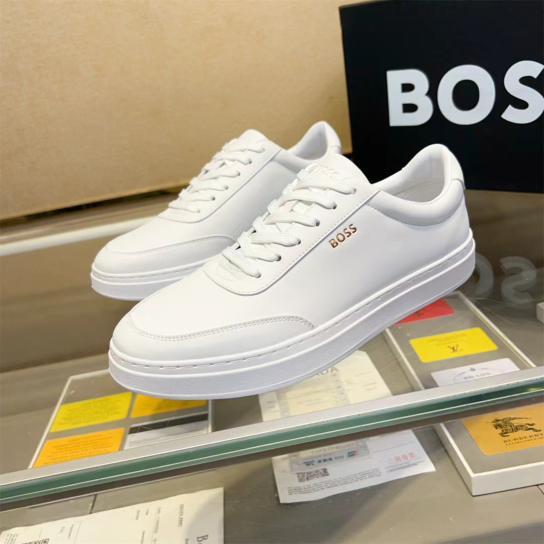 NO:744933,26 years new model, real-price BOSS official website new high-end series of sports and leisure men's shoes, with classic design to become the never-ending fashion darling, classic casual style. Light and easy to put on and take off, brand logo embellishment highlights the brand charm; brand rubber outsole, wear-resistant, lightweight, size: 38-46,1986090926年新款 实价BOSS 官网新款高端系列运动休闲男鞋,以经典的设计成为永不落幕的时尚宠儿,经典的休闲造型.轻便方便穿脱 品牌logo点缀 彰显品牌魅力；品牌橡胶大底,耐磨,轻便,码数:38-46,,Men's shoes