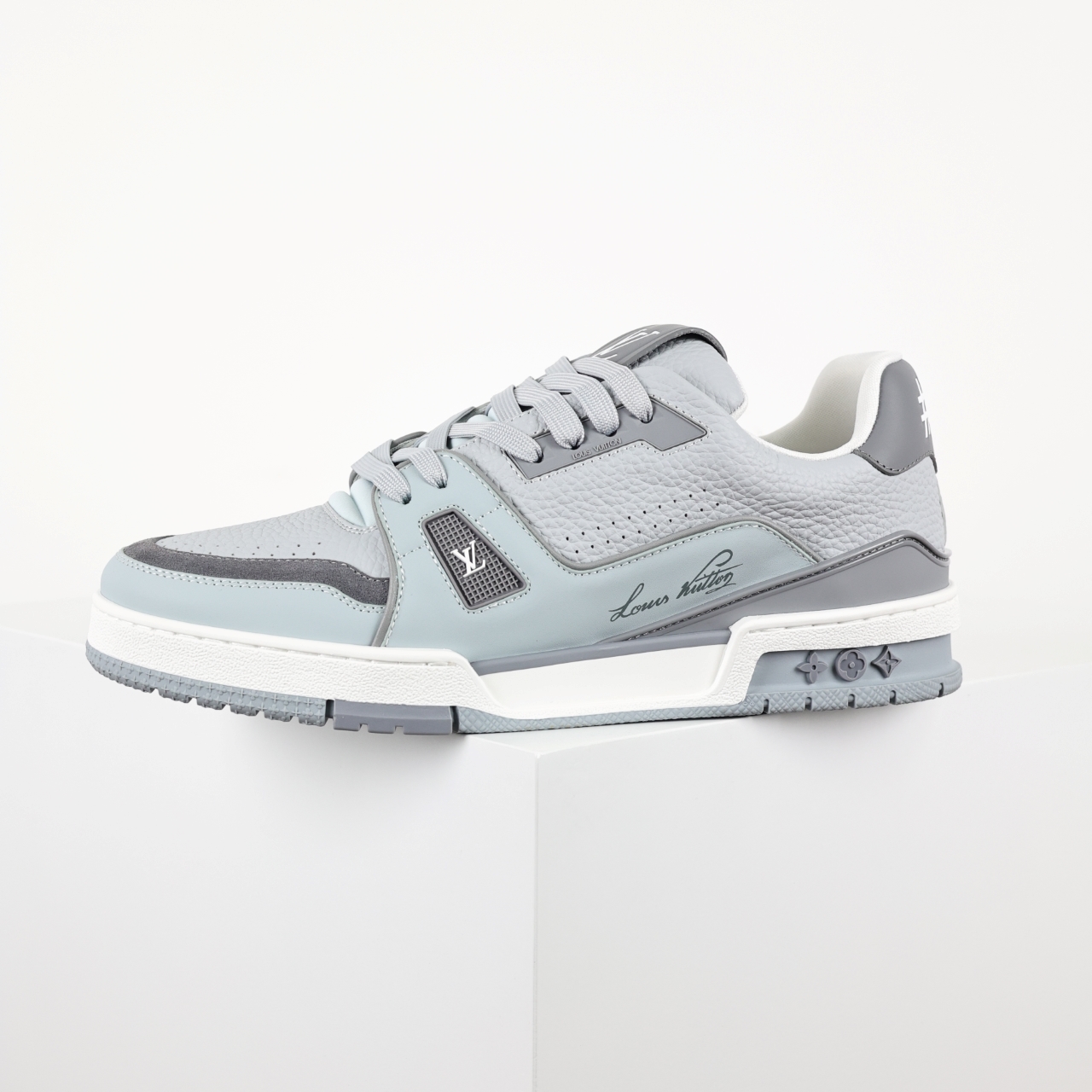 550 Lv Trainer X1 Max 版本 高奢经典巅峰 54灰水泥 东莞纯原顶级高端复刻