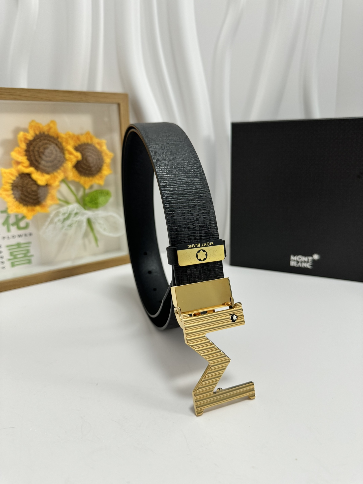 Montblanc Men's Leather Belt with Gold Buckle, 3.5cm Width - Premium Quality 2 i1728232226 4172 5