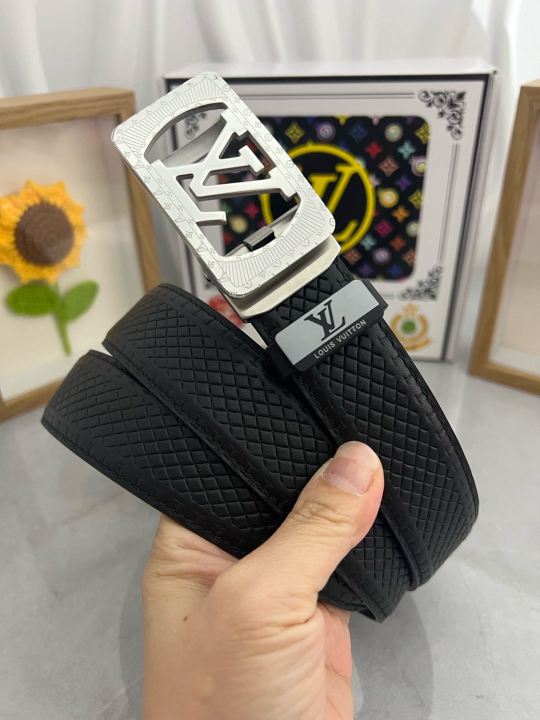Louis Vuitton Leather Belt with LV Buckle, 3.5cm Wide 2 i1736438564396 2490 0 0