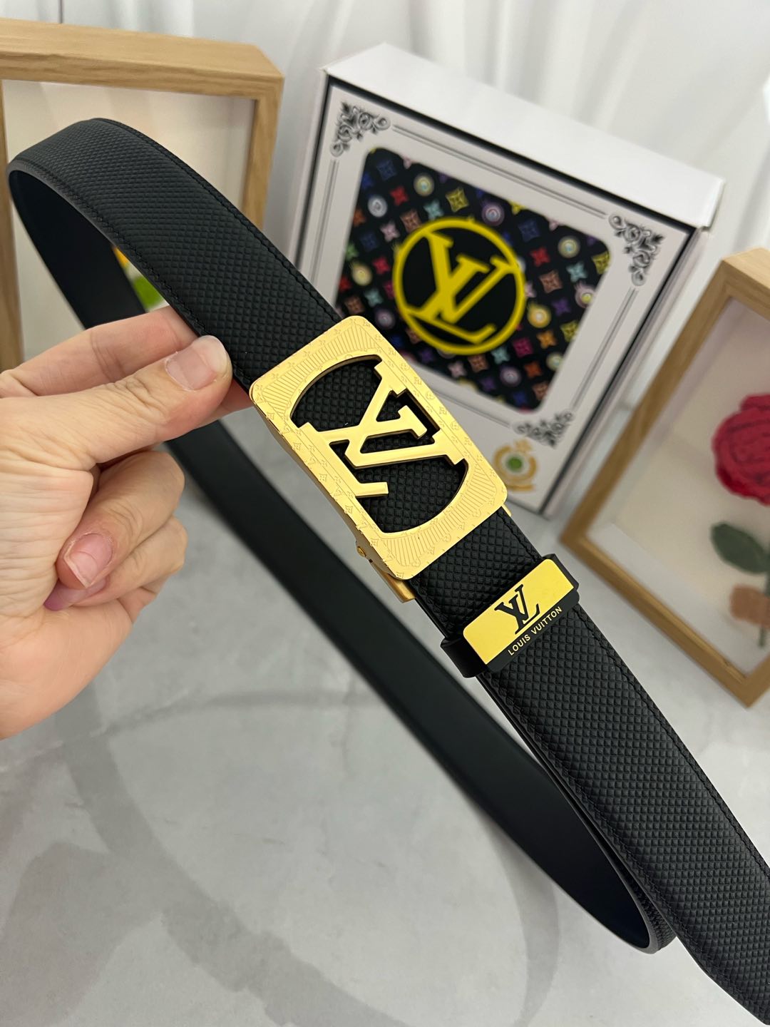 Louis Vuitton Reversible Leather Belt | Designer Fashion Accessory 8 i1736438618368 2702 0 2